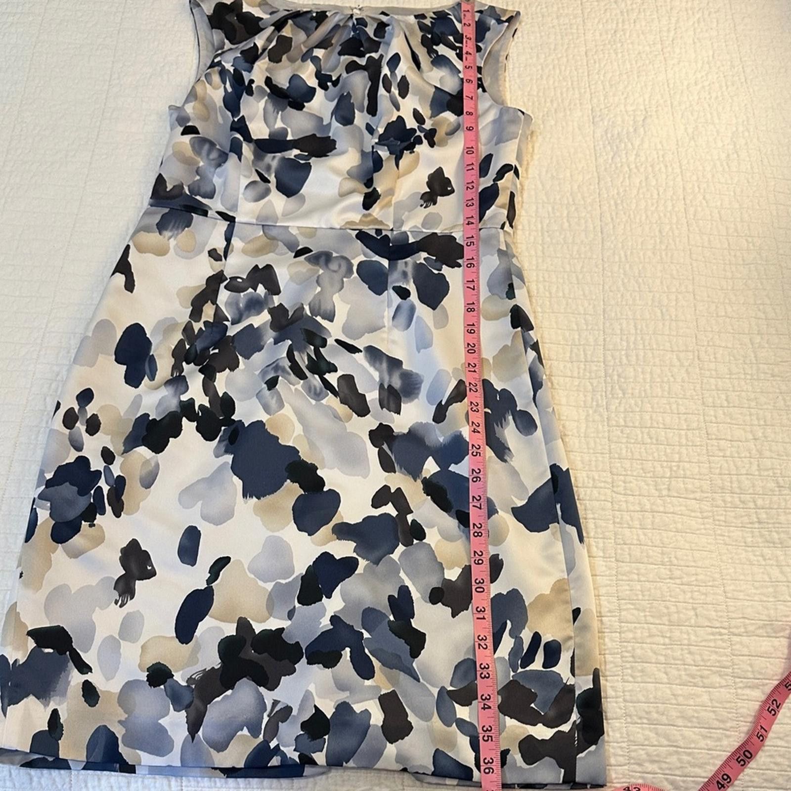 Ann Taylor Ann Taylor sz 4 Silk like Sleeveless Dress midi EUC Size S / US 4 / IT 40 - 8 Thumbnail
