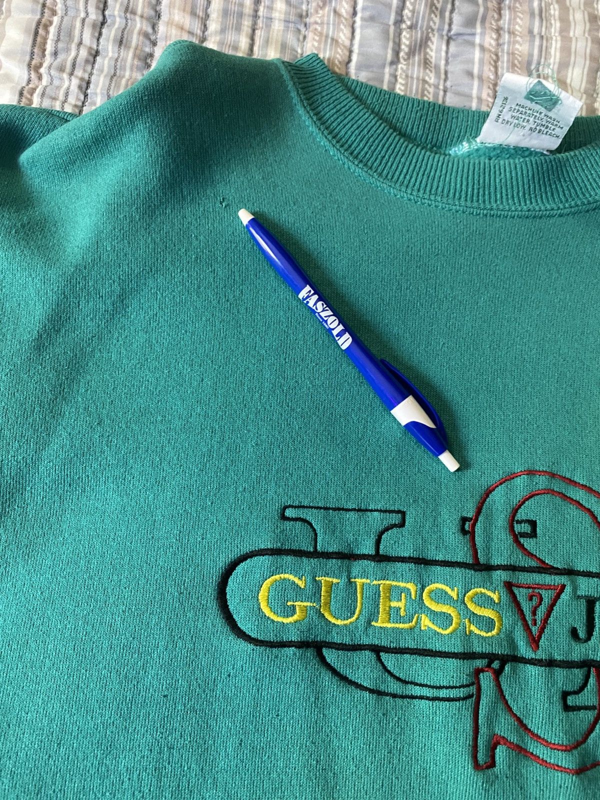 Guess Vintage Guess Crewneck Large Size US L / EU 52-54 / 3 - 6 Thumbnail
