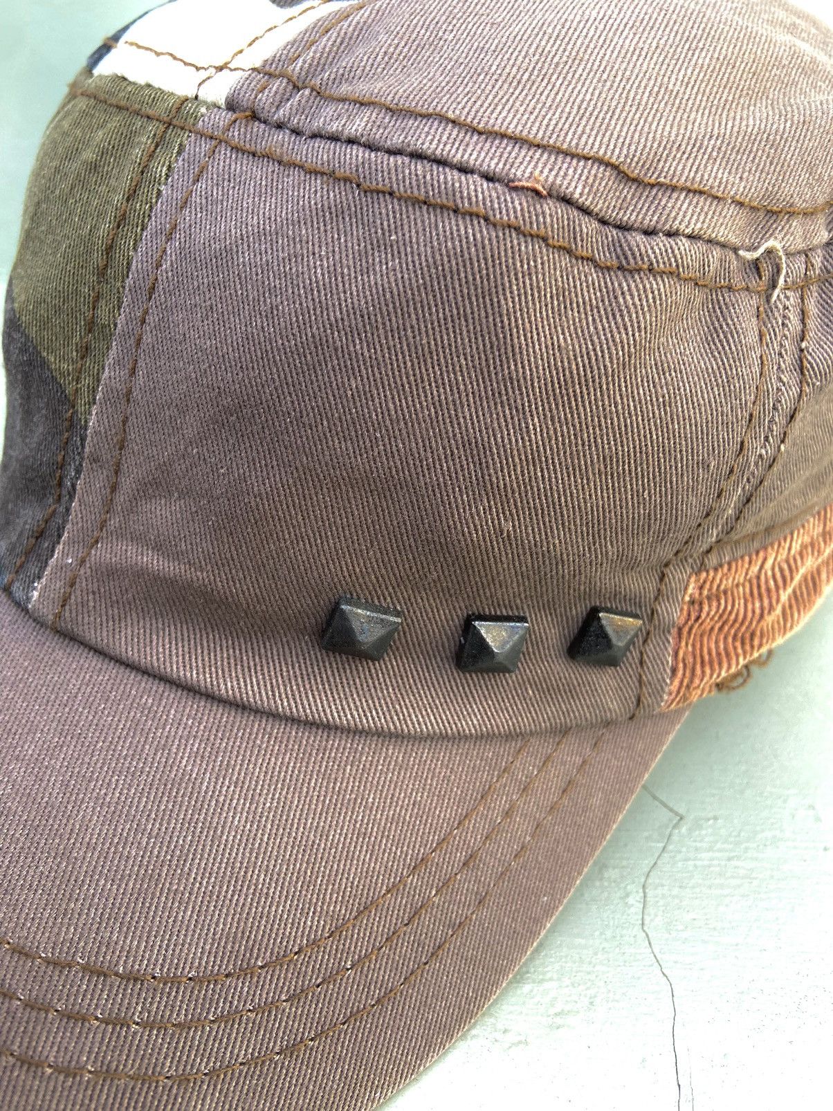 If Six Was Nine 2000s camo button studded patrol hat Size ONE SIZE - 6 Thumbnail