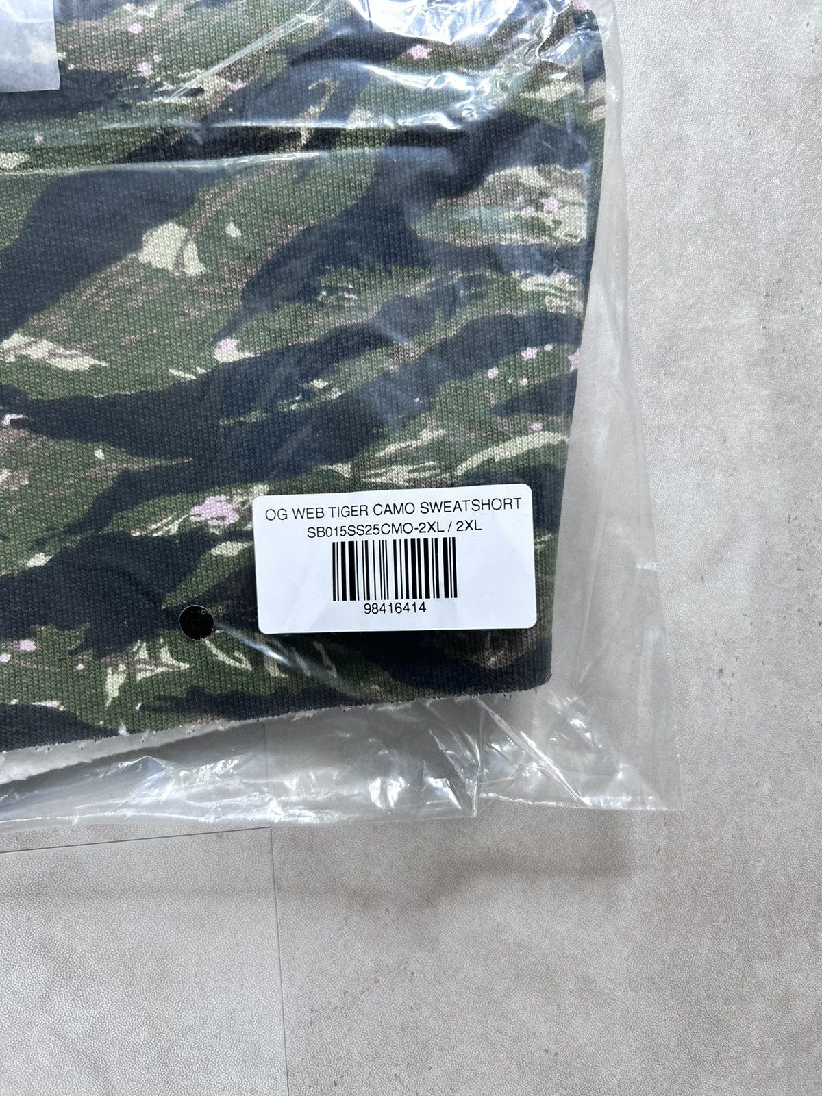 Sp5der × Young Thug Sp5der OG Web Tiger Camo Sweatshorts Size XXL Size US 38 / EU 54 - 6 Thumbnail