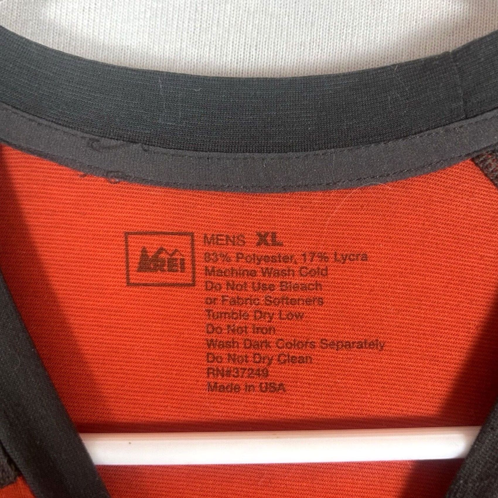 Vintage REI Compression Base Layer Shirt Mens XL Long Sleeve Mock Neck Pullover USA Army Orange Solid Athletic Knit Running Hiking Gym & Training Size US XL / EU 56 / 4 - 3 Thumbnail
