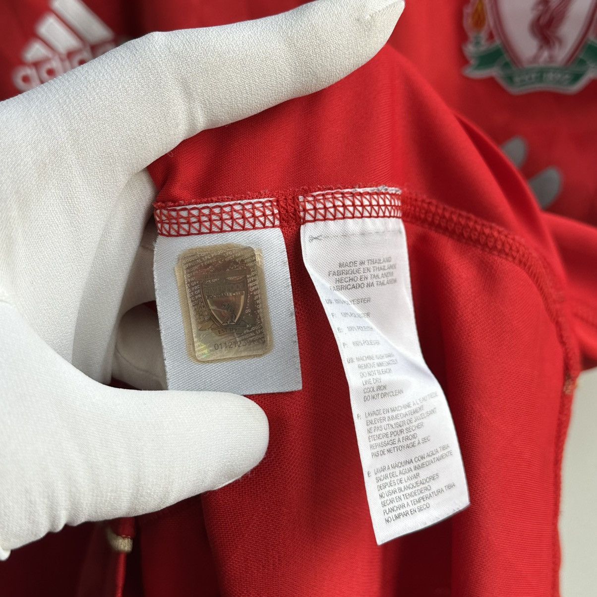 Adidas Vintage Adidas FC Liverpool 2010/12 Soccer Jersey Blokecore Size US M / EU 48-50 / 2 - 9 Thumbnail