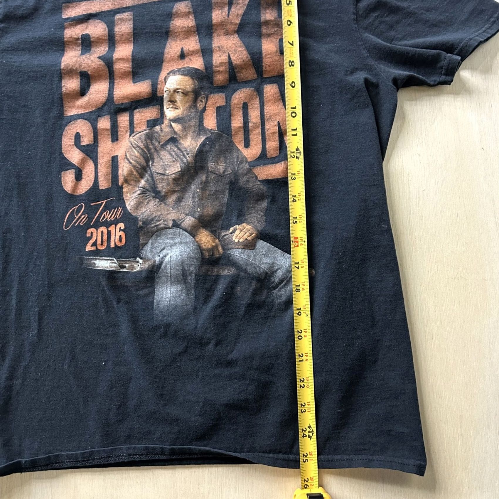 Gildan VINTAGE Blake Shelton Gildan Shirt Mens Large Black 2016 Tour Concert Tee T-Shirt Size US L / EU 52-54 / 3 - 3 Thumbnail