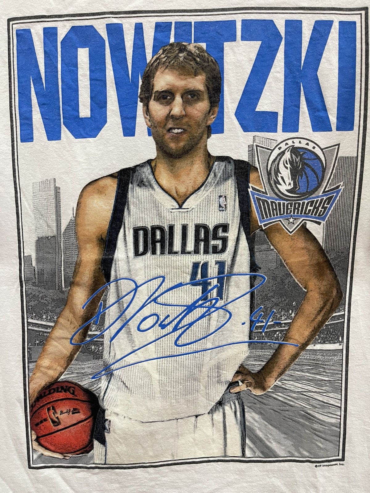 NBA Dirk Nowitzki Dallas Mavericks🔥🔥🔥 Size US M / EU 48-50 / 2 - 2 Thumbnail
