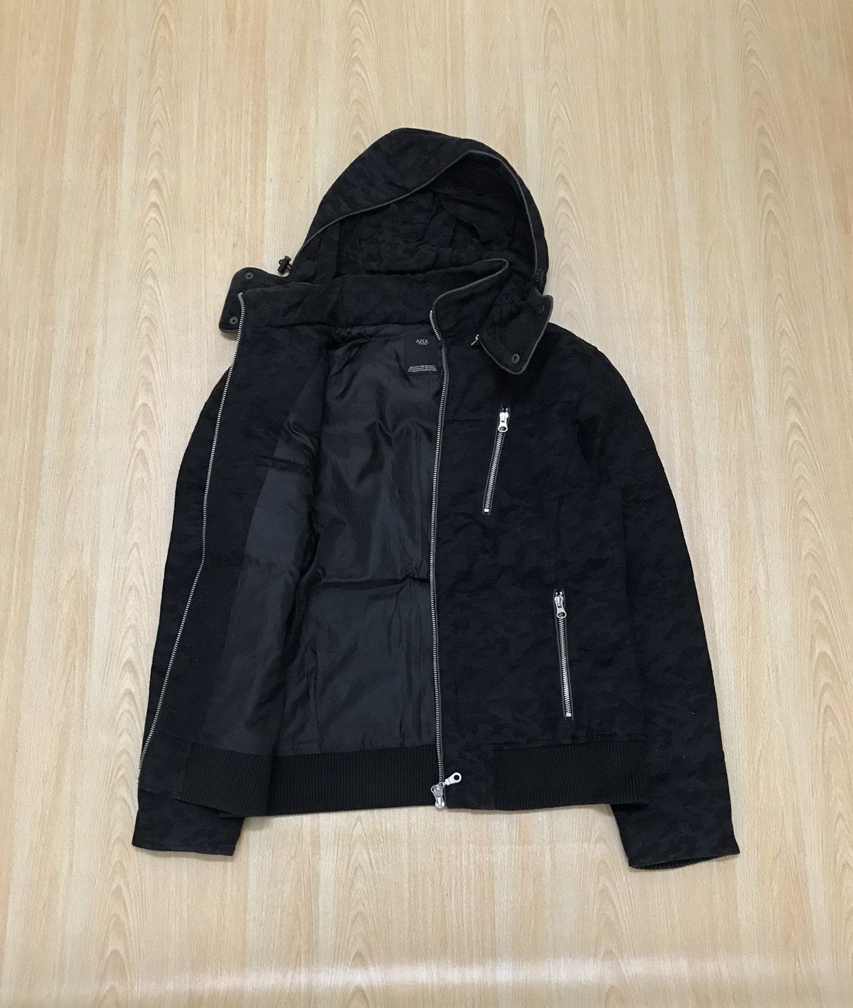 Seditionaries × Vintage Vintage Japan Azul By Moussy Black Camouflage Puffer Jacket Size US S / EU 44-46 / 1 - 1 Thumbnail