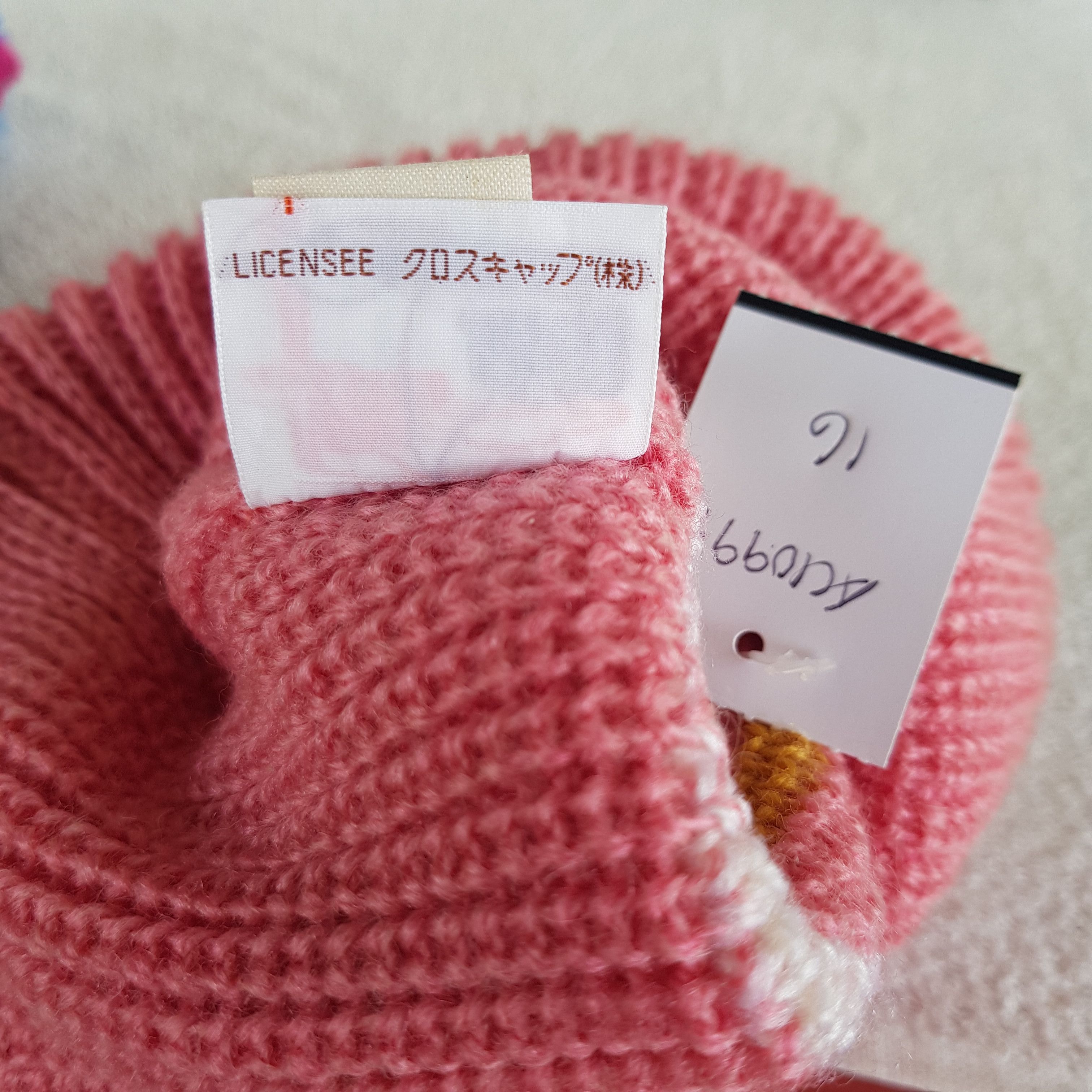 Disney Vintage 80s Mickey Mouse Beanie Ribbed Knit Snow Caps Hats. Size ONE SIZE - 8 Thumbnail
