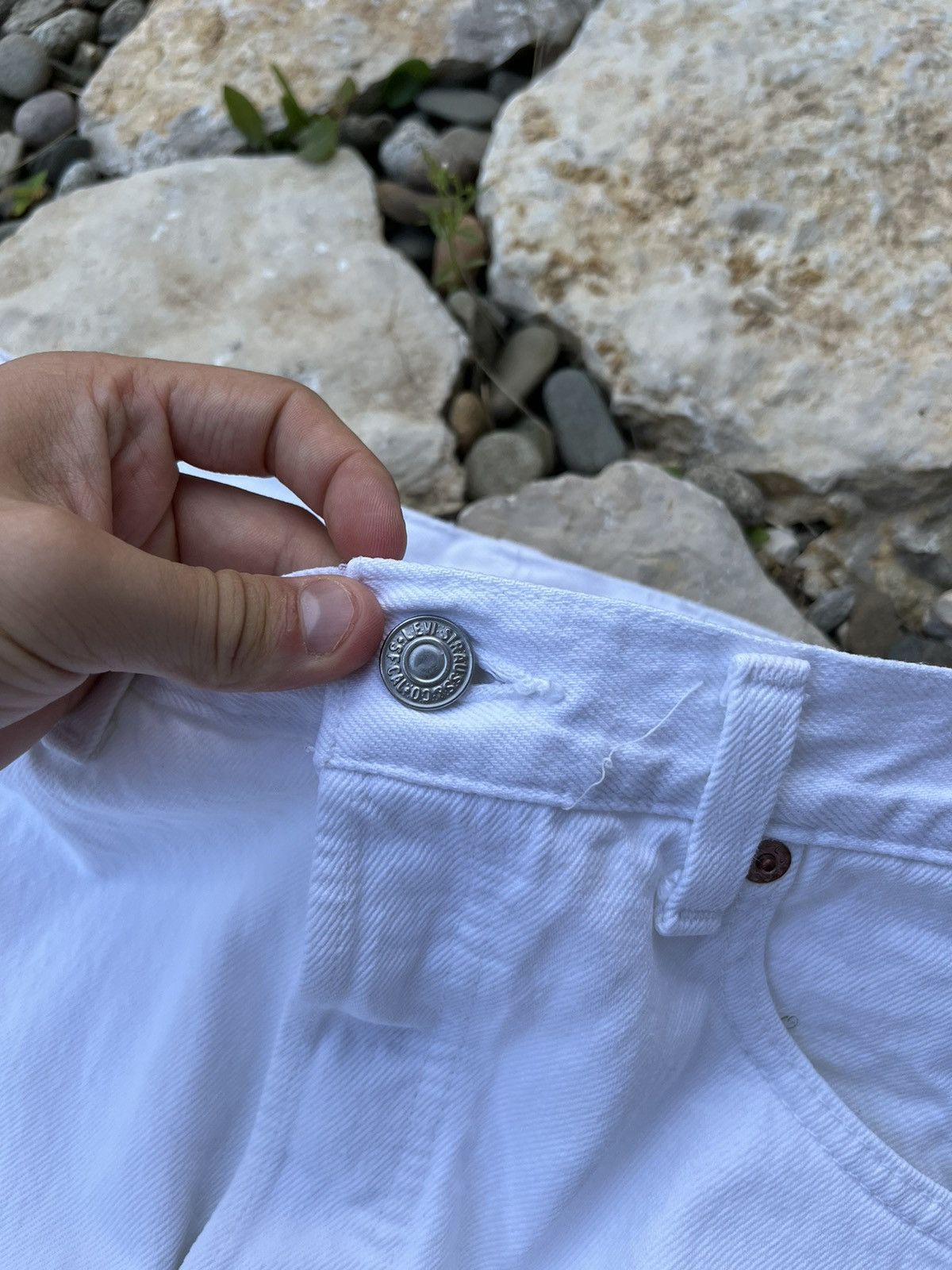 Levi's × Levi's Vintage Clothing × Vintage Vintage 90s Levi’s 501 white 34x32 denim jeans made in USA Size US 34 / EU 50 - 8 Thumbnail