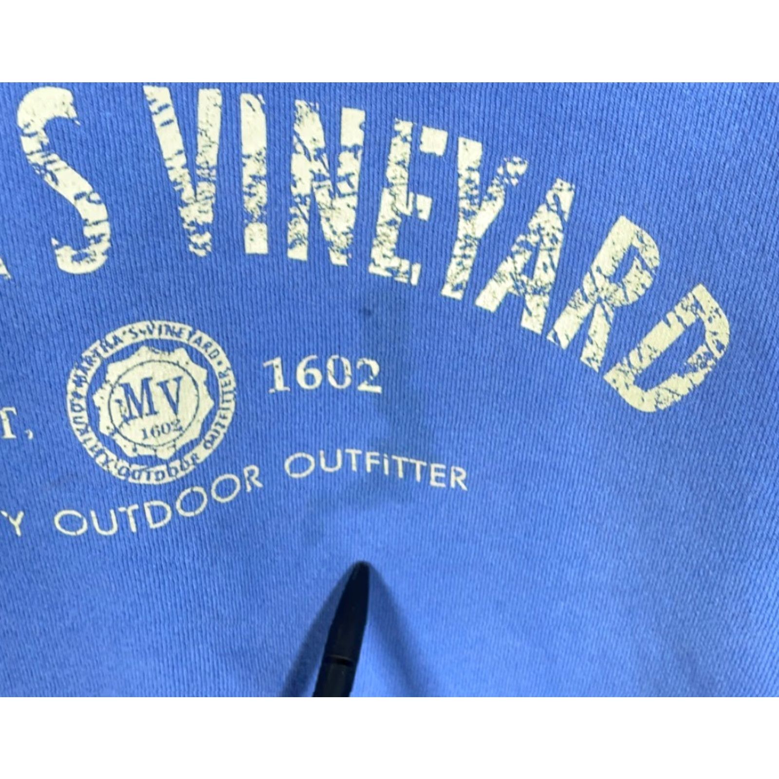 Comfort Colors Comfort Colors Sweatshirt Adult Medium Blue Garment Dyed Martha's Vineyard Graphic Print 90s Preppy Pullover Crew Neck Cotton Poly Fleece Size US M / EU 48-50 / 2 - 4 Thumbnail