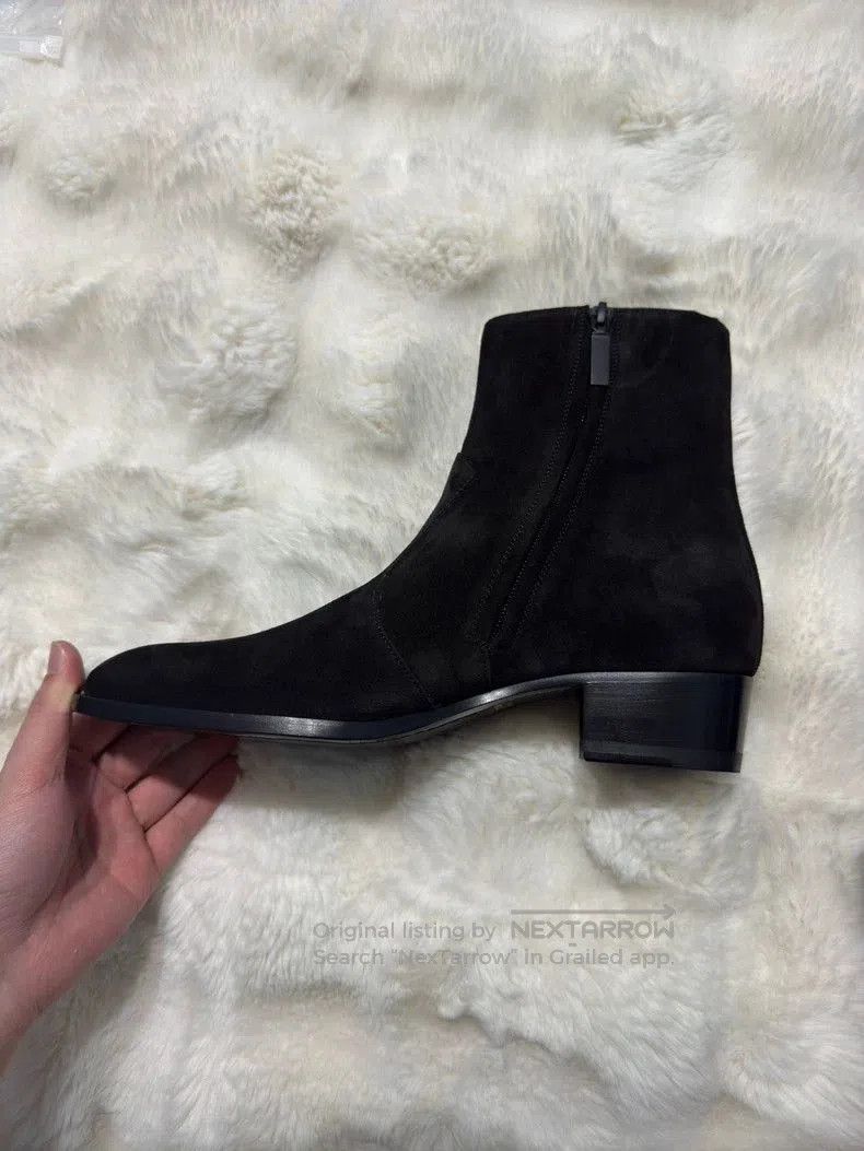 Saint Laurent Paris SAINT LAURENT Wyatt Suede Leather Boots . Size US 10.5 / EU 43-44 - 6 Thumbnail