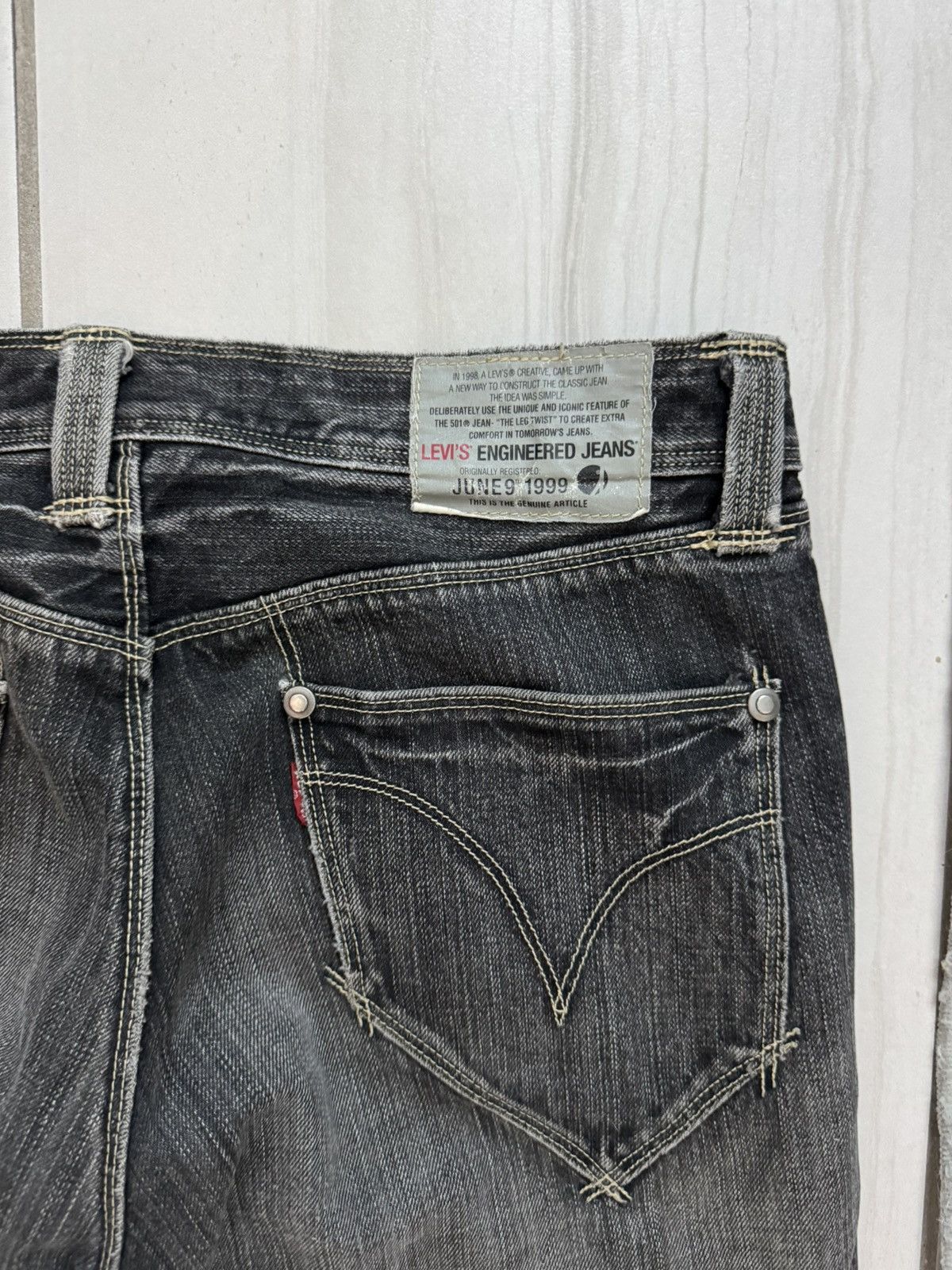 Levi's 1999 Levis Engineered Black Washed Denim Size US 31 - 3 Thumbnail
