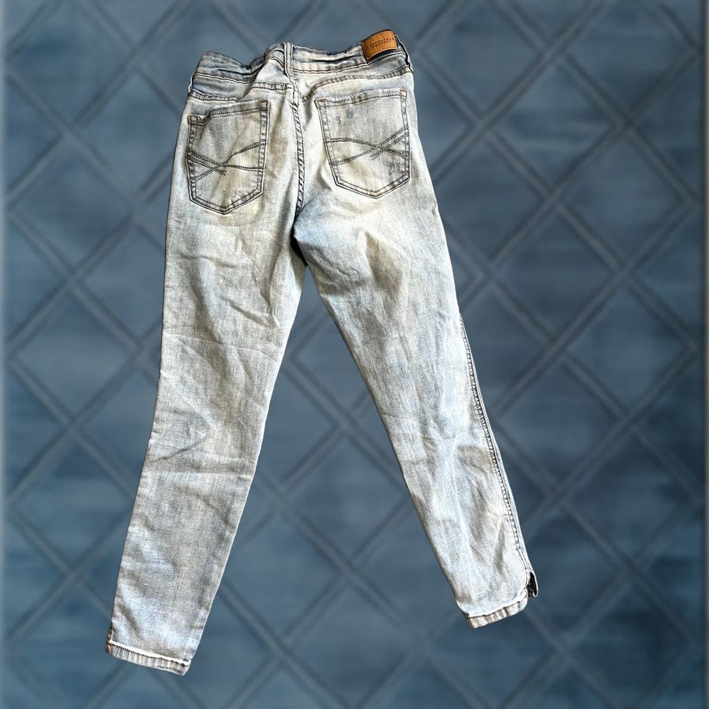 Aeropostale Aeropostale Jeans Jegging Denim 4 Womens Regular Blue Distressed 5-Pocket Inseam 27in Mid Rise Cotton Blend Button Zipper Denim Surface Logo Size 27" / US 4 / IT 40 - 1 Thumbnail