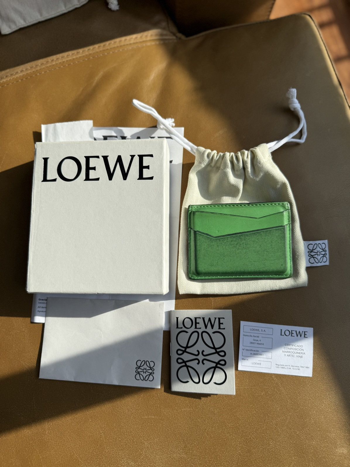 Loewe Loewe Puzzle Stitch Plain C Wallet Cardholder Apple Green Size ONE SIZE - 4 Thumbnail