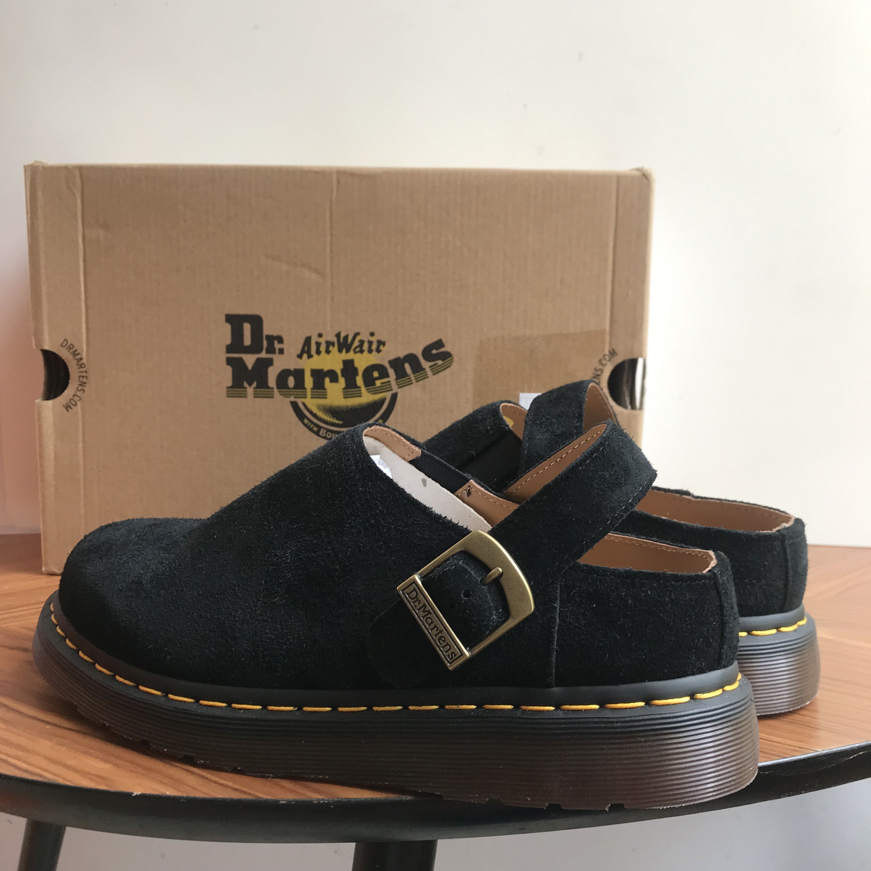 Dr. Martens Dr Martens Isham Dessert Oasis Suede Yellow Stitch Shoe Size US 9 / EU 42 - 7 Thumbnail