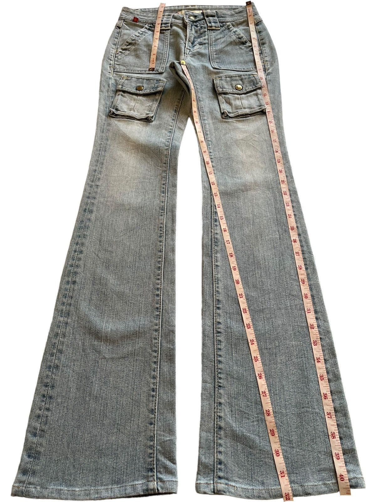 Japanese Brand Vintage Japanese Brand Light Wash Bell Bottom Flare Jeans Size 26" / US 2 / IT 38 - 12 Thumbnail