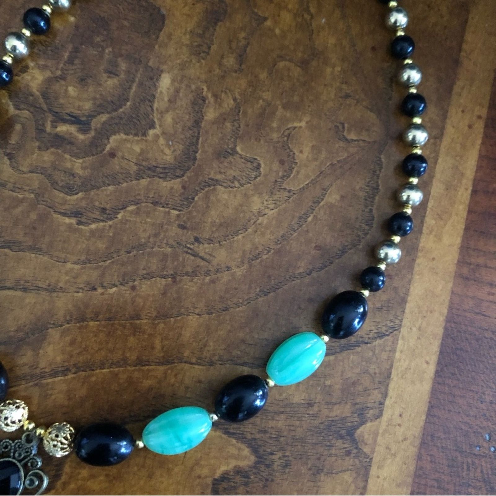 Handmade Handcrafted Victorian style pendant chalcedony necklace Size ONE SIZE - 9 Thumbnail
