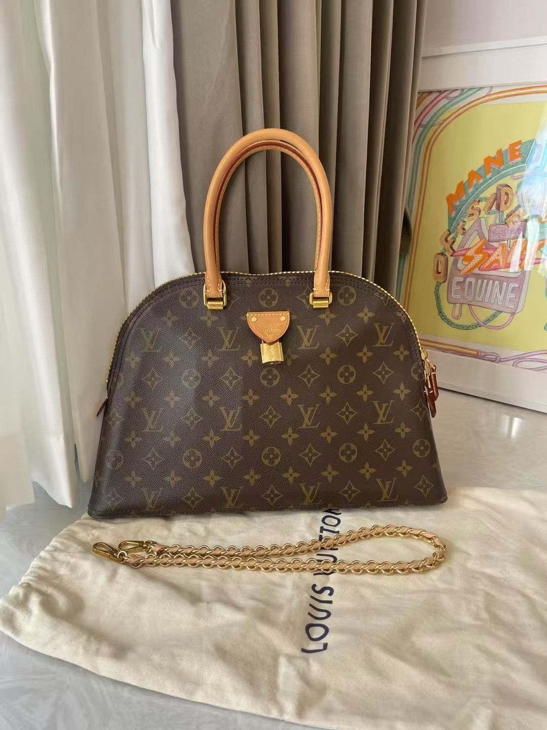 Louis Vuitton Pre-loved Bag Very good condition Size ONE SIZE - 1 Thumbnail