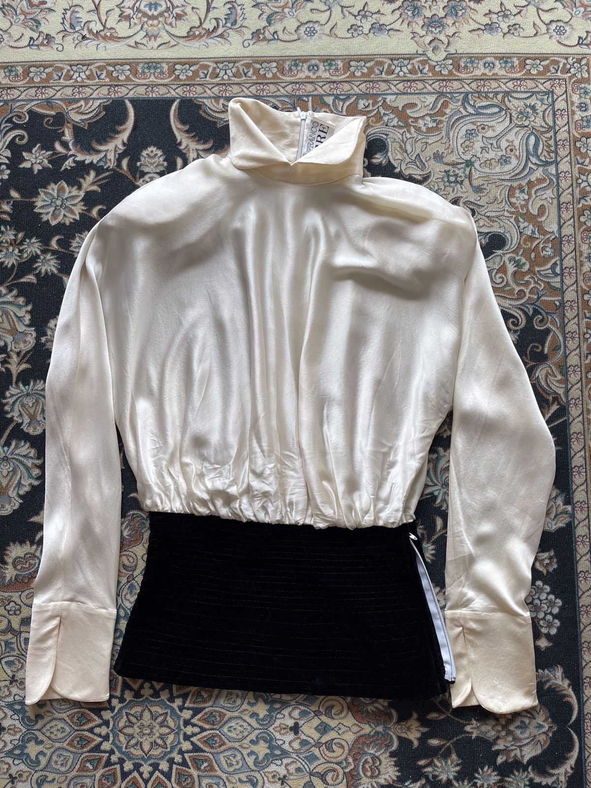 GF Ferre × Gianfranco Ferre 90s Gianfranco Ferre Silk Shirt Size M / US 6-8 / IT 42-44 - 3 Thumbnail