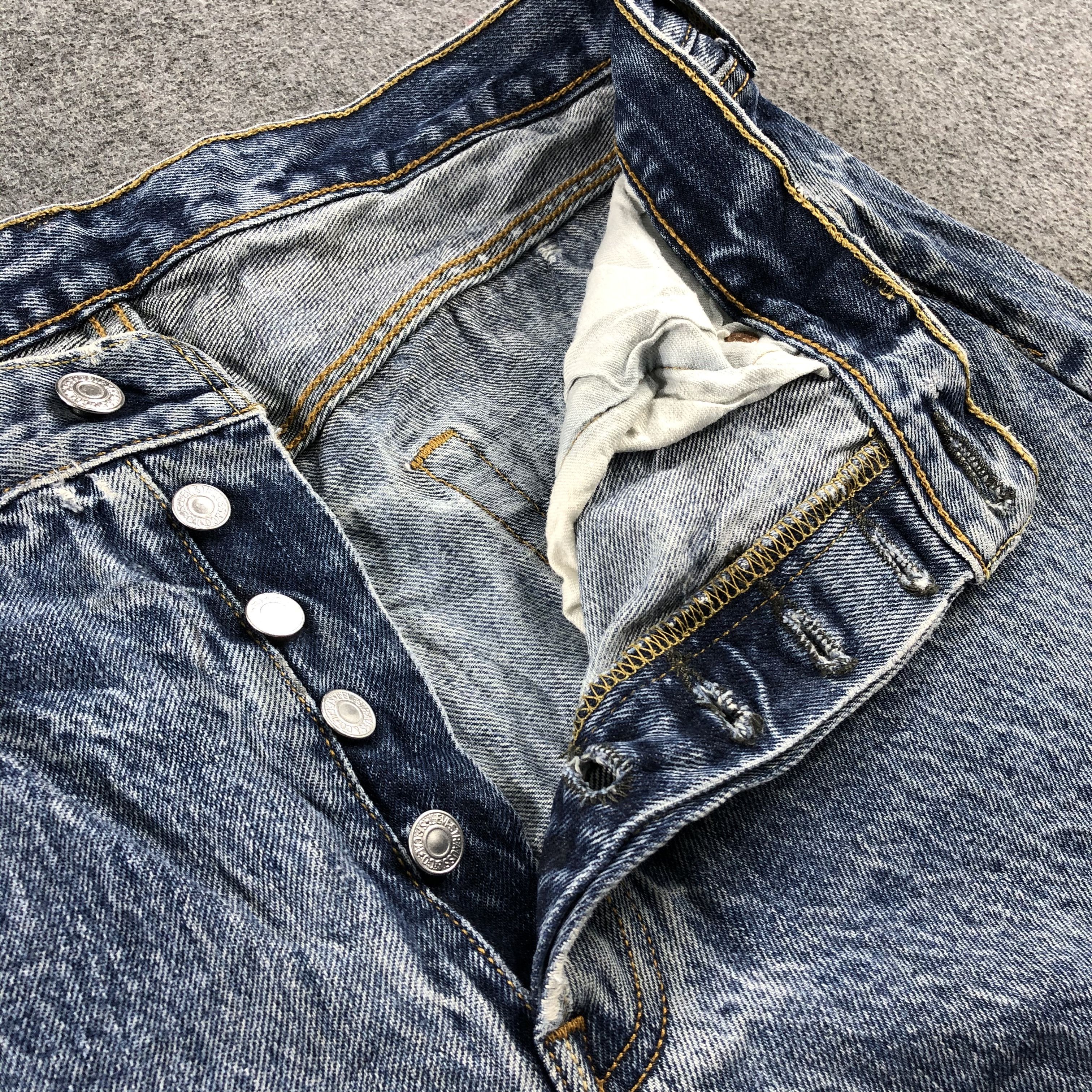 Levi's Vintage Blue Wash Levis 501 Jeans-J2399 Size US 34 / EU 50 - 13 Thumbnail
