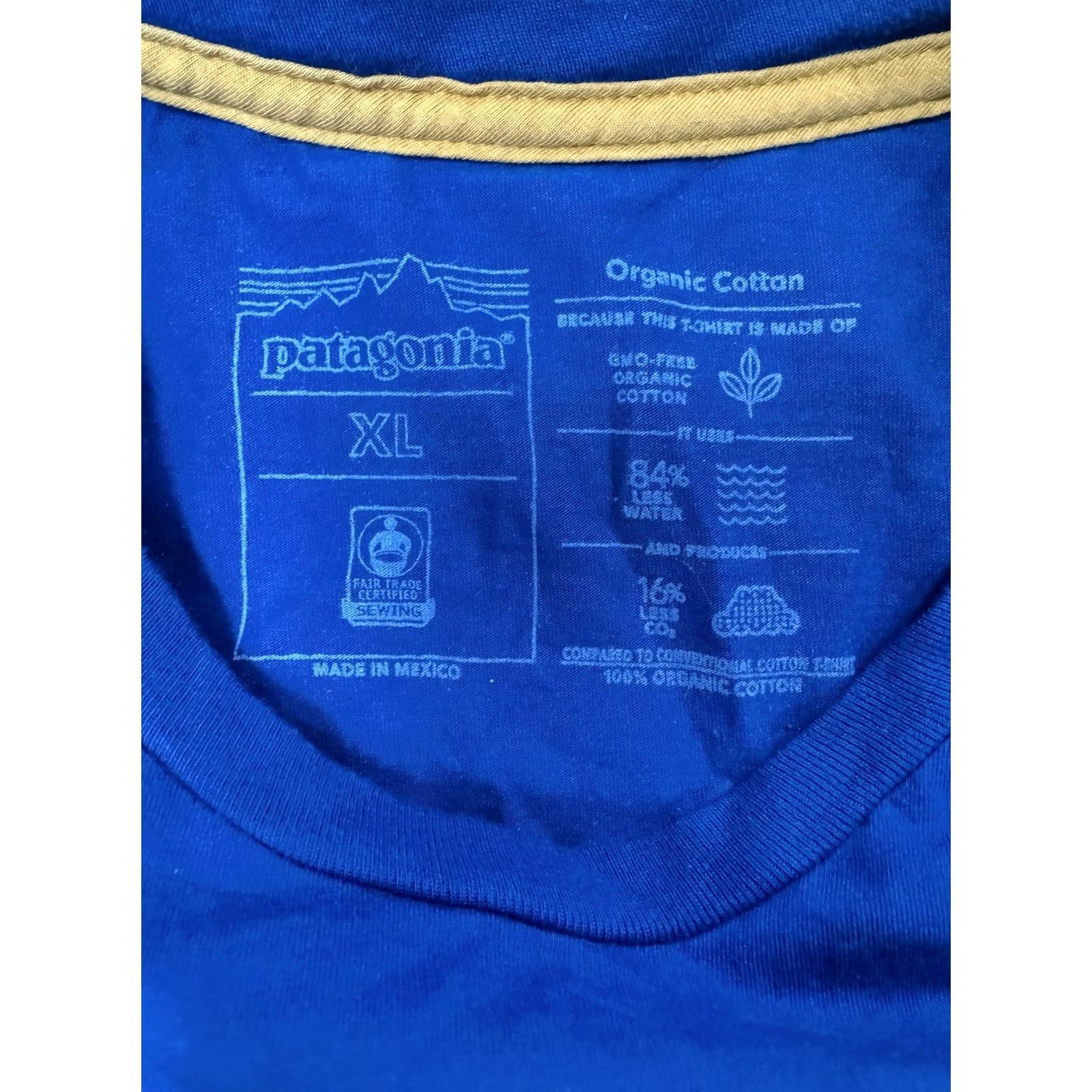 Patagonia Patagonia Men's XL Blue T-Shirt Organic Cotton Surfing Alligator Graphic Pocket Size US XL / EU 56 / 4 - 3 Thumbnail