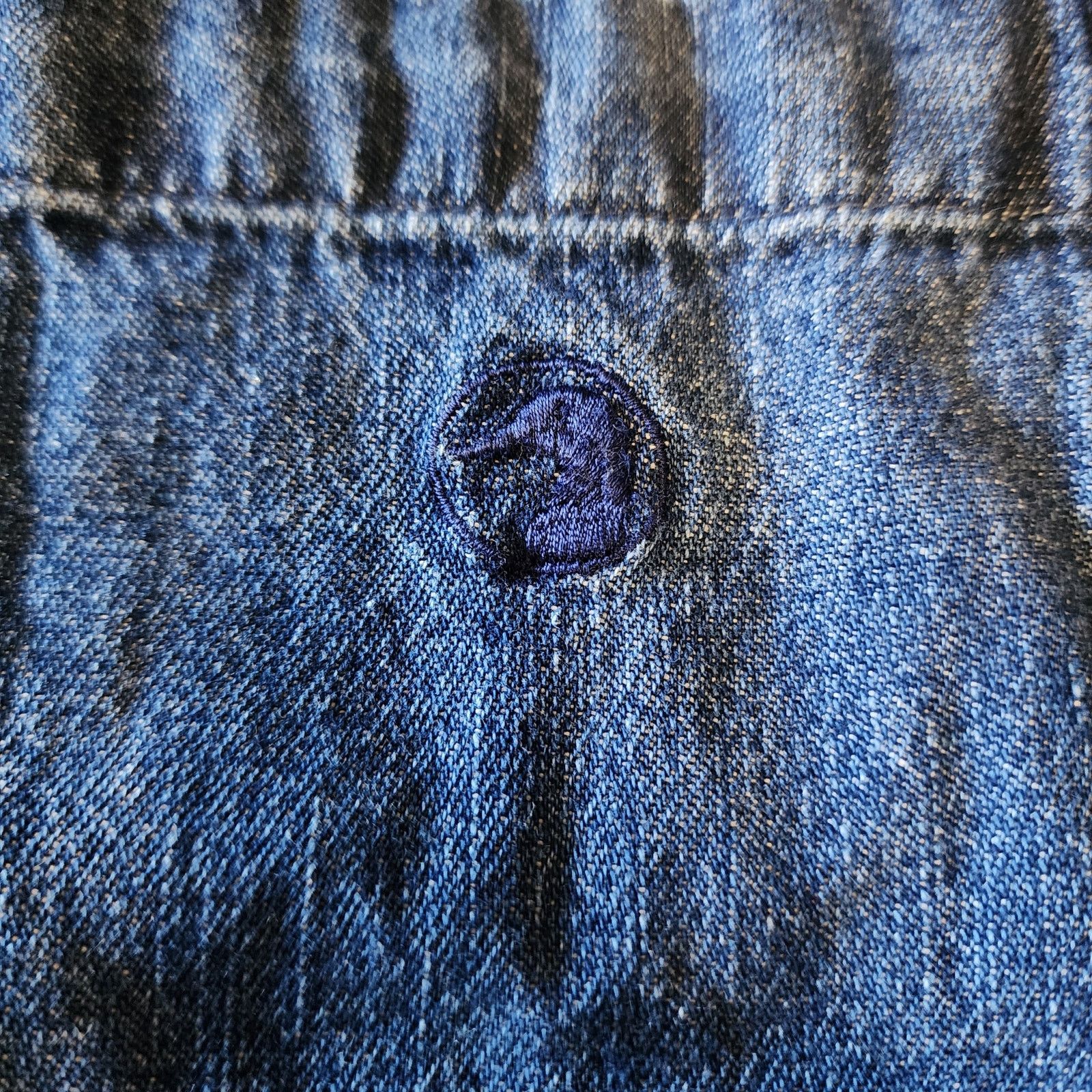Duck Head Vintage Duck Head denim button up shirt size 9 Womens 2410 Size M / US 6-8 / IT 42-44 - 4 Thumbnail