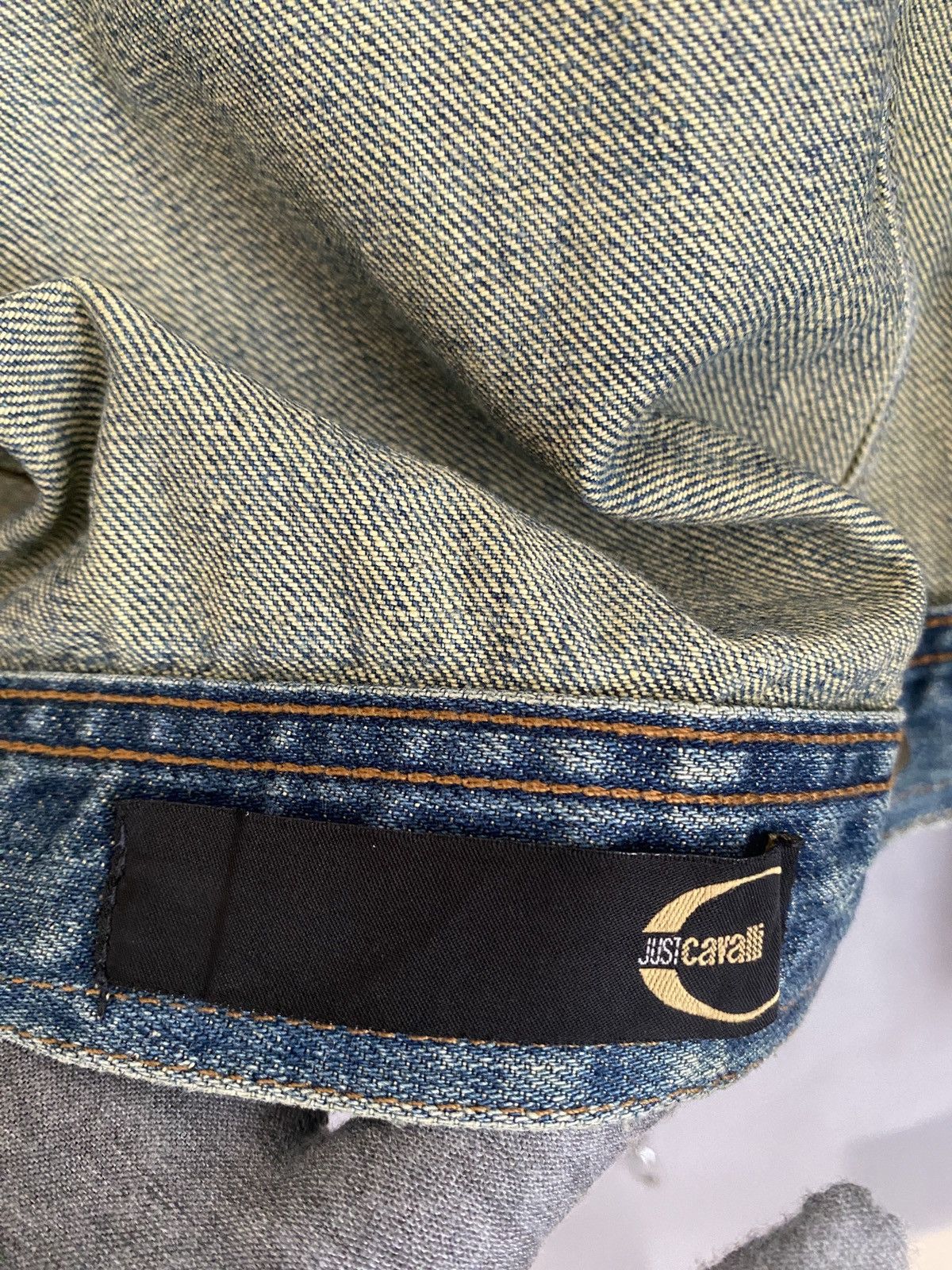 Just Cavalli Vintage Roberto Cavalli Stud Denim Jacket Overlong Sleeve Size US M / EU 48-50 / 2 - 15 Thumbnail