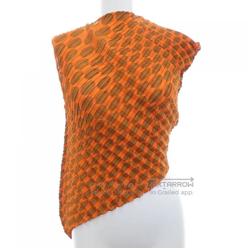 Issey Miyake Issey Miyake Pleated Polka Dot Top Size M / US 6-8 / IT 42-44 - 1 Thumbnail