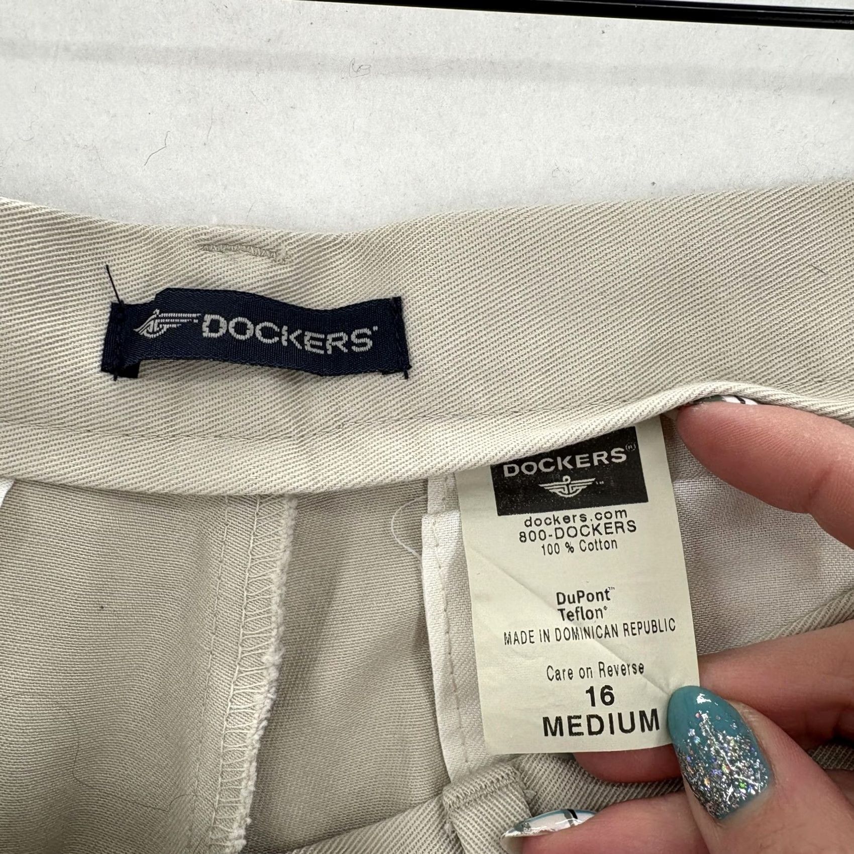Dockers Dockers Go Khaki Stain Defender Pants Womens 16 Beige Pleated Tapered Twill Work Pants Size 38" / US 16 / IT 52 - 5 Thumbnail