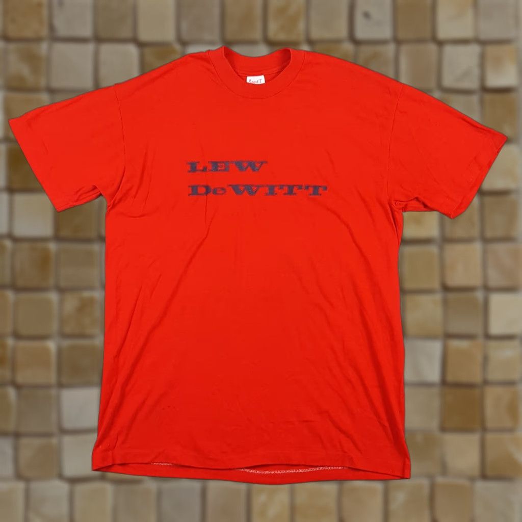 Vintage Vintage 80s Lew DeWitt Country Music T-Shirt Mens Medium Red Cotton Western Tour USA Size US M / EU 48-50 / 2 - 1 Thumbnail