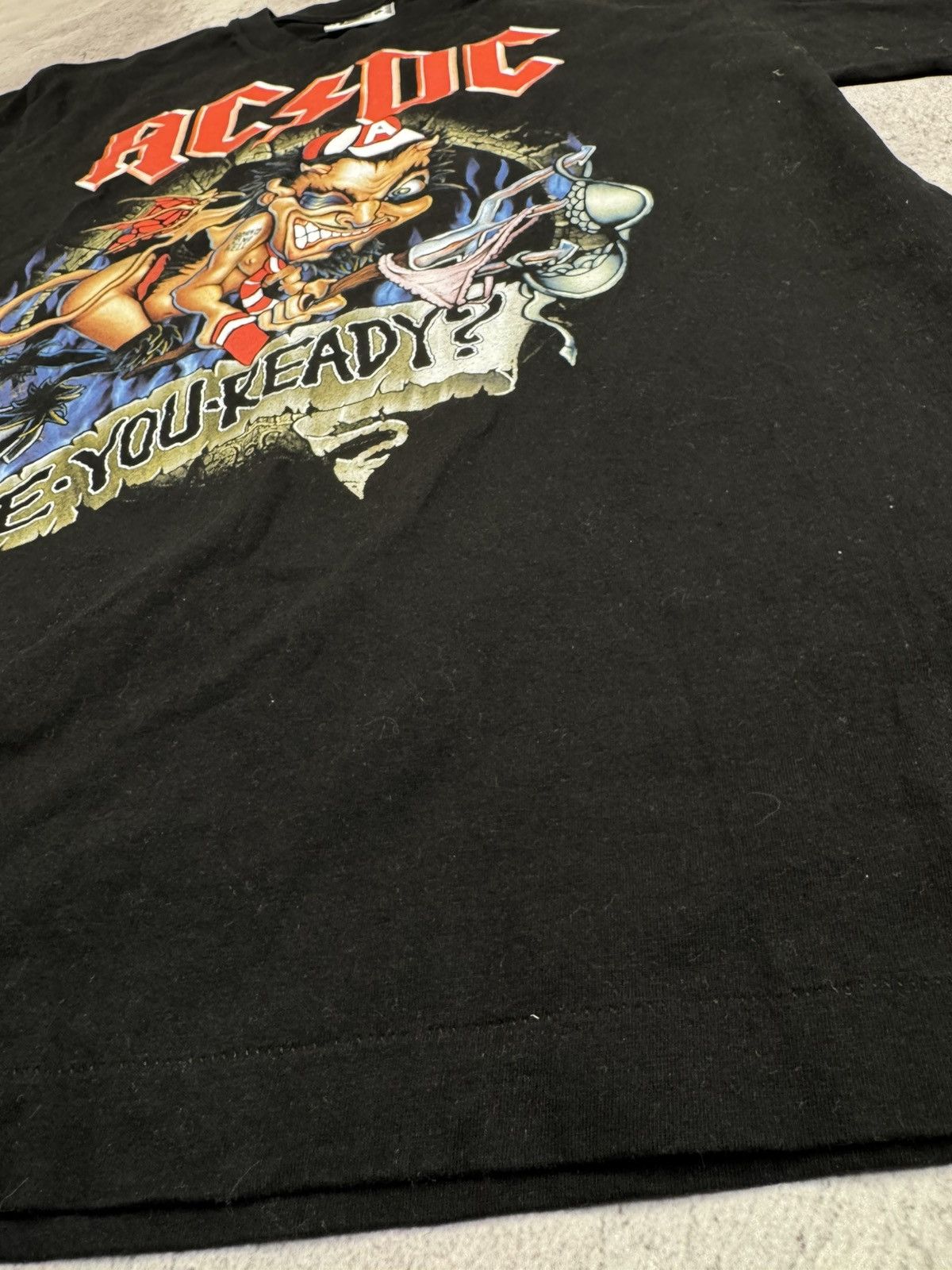 AC/DC 🎸Vintage 00s T-Shiry AC/DC Are You Raady? Rock Band VTG Tee🎸 Size US L / EU 52-54 / 3 - 6 Thumbnail