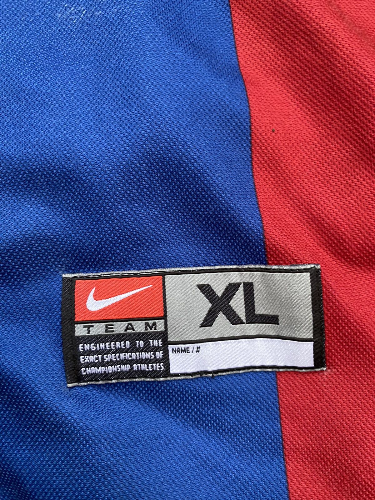 Nike × Vintage Vintage 1998/2000 Barcelona Nike Soccer Jersey Size US XL / EU 56 / 4 - 2 Thumbnail