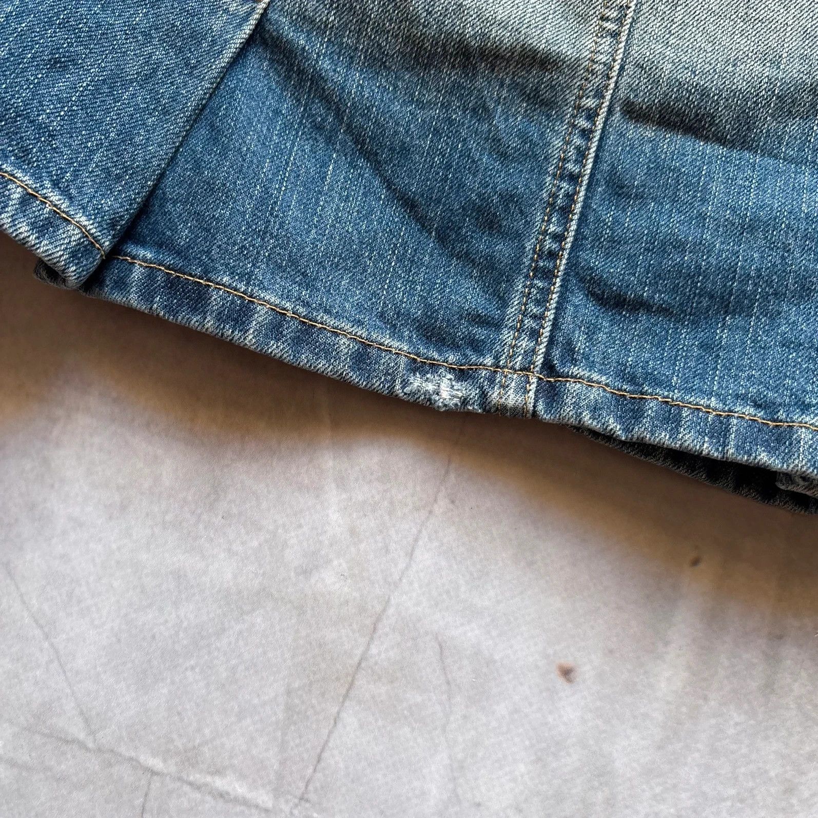 Hysteric Glamour Y2K 00s Replay Denim Faded distressed Embroidered Mini Skirt Size 30" / US 8 / IT 44 - 13 Thumbnail