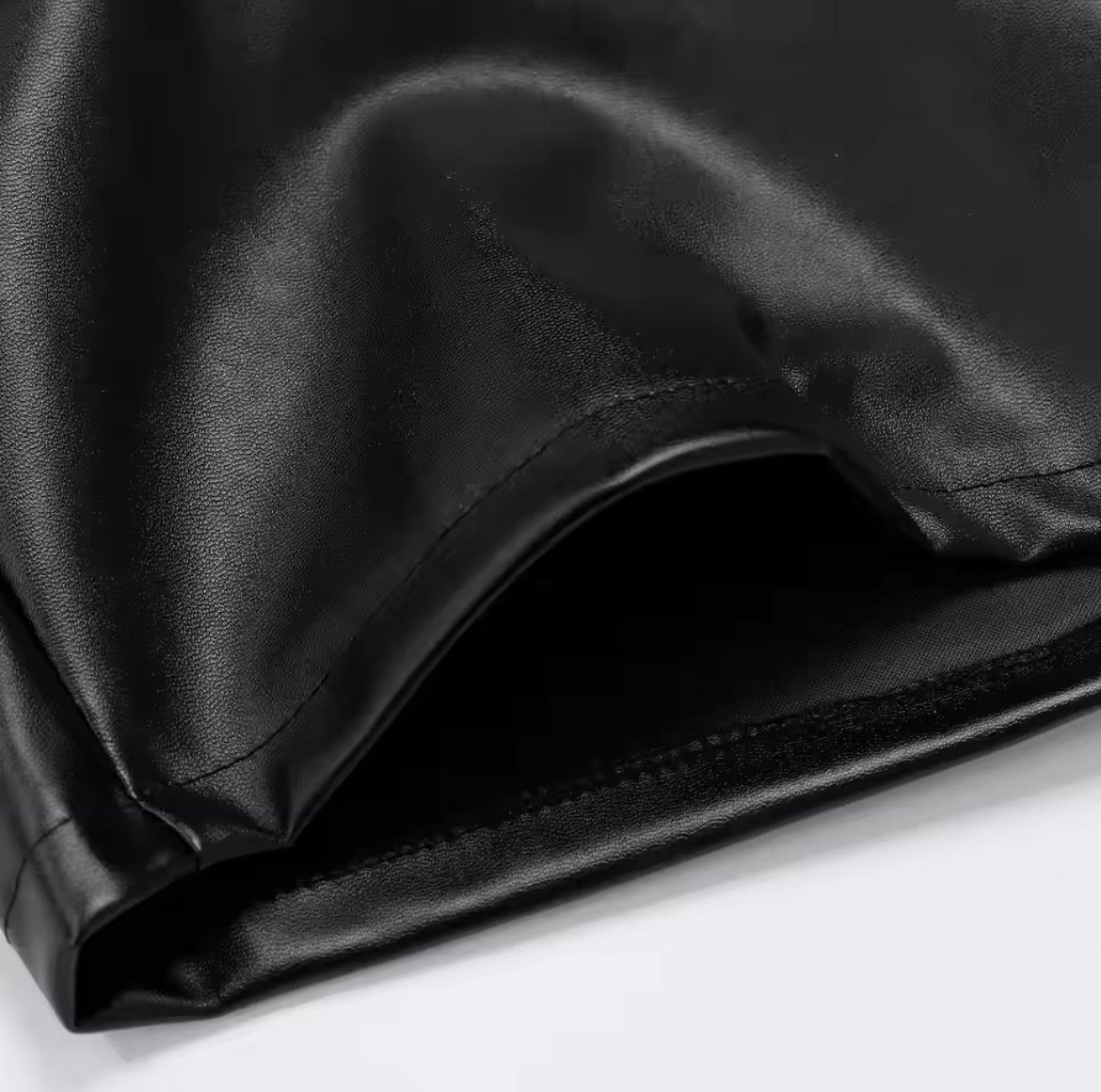 Leather Men's PU Leather Elastic Shorts Size US 34 / EU 50 - 5 Thumbnail