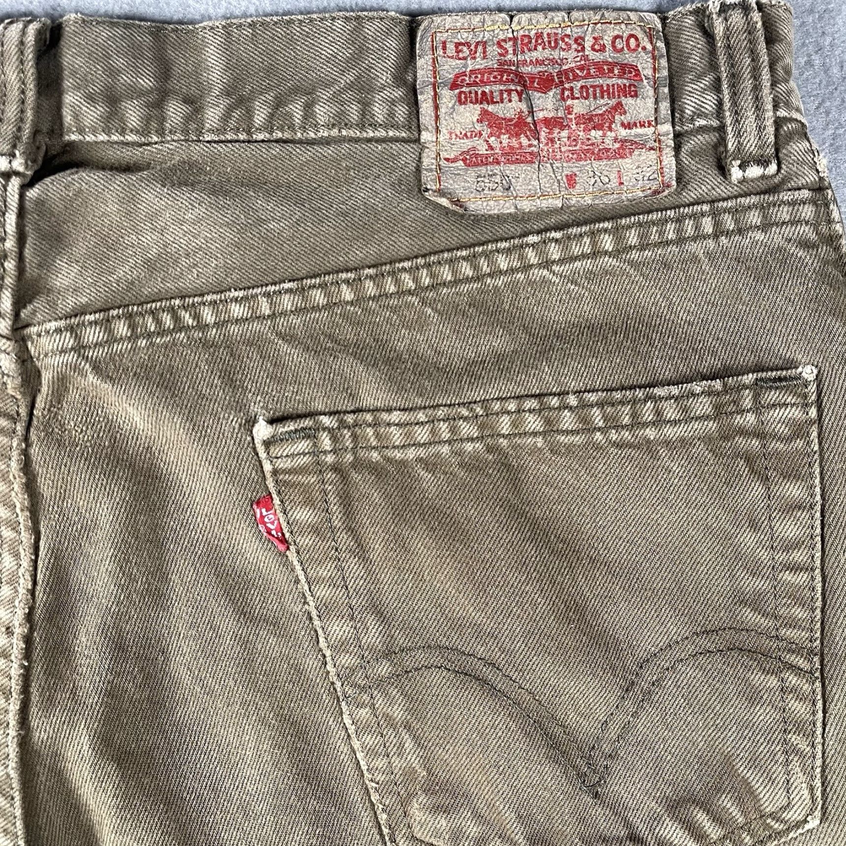 Levi's VINTAGE Levi's 550 Jeans Mens 36x32 Brown Relaxed Tapered Cotton USA 550 Model Mens Regular Inseam 32 VTG Size US 36 / EU 52 - 2 Thumbnail