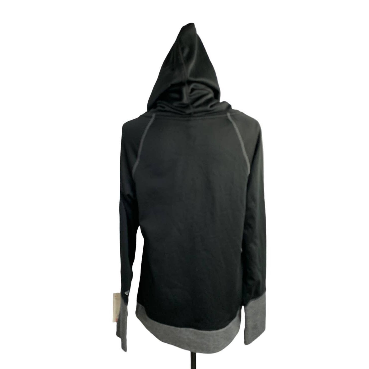 Champion Champion Men's Size M Jacket Hoodie Duo Dry Thumb holes NEW Size US M / EU 48-50 / 2 - 6 Thumbnail