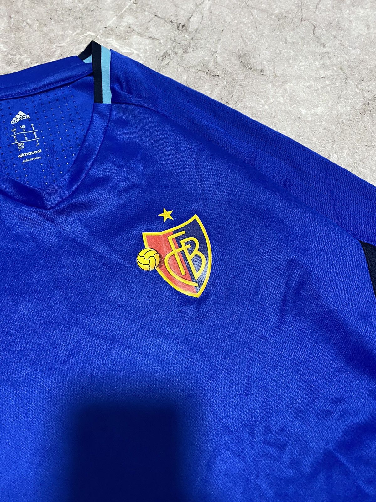Adidas 2015 Adidas FC Basel Team Training Soccer Football Jersey Size US S / EU 44-46 / 1 - 5 Thumbnail