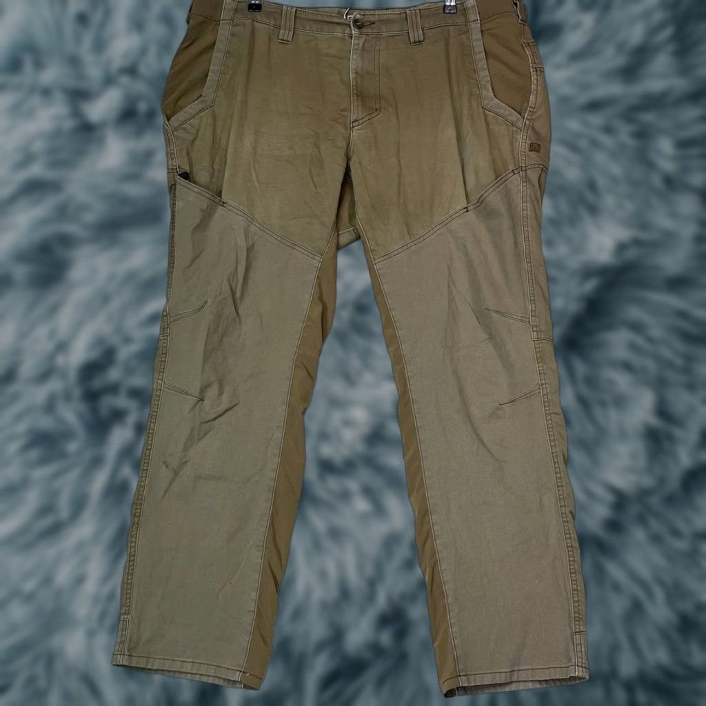 Vintage 5.11 Tactical Men's Pants Workwear 40X32 100% Cotton Brown Zipper Cargo Pockets Canvas Relaxed Straight Inseam 32 Regular Size 40 See Pics Size US 28 / EU 44 - 1 Thumbnail