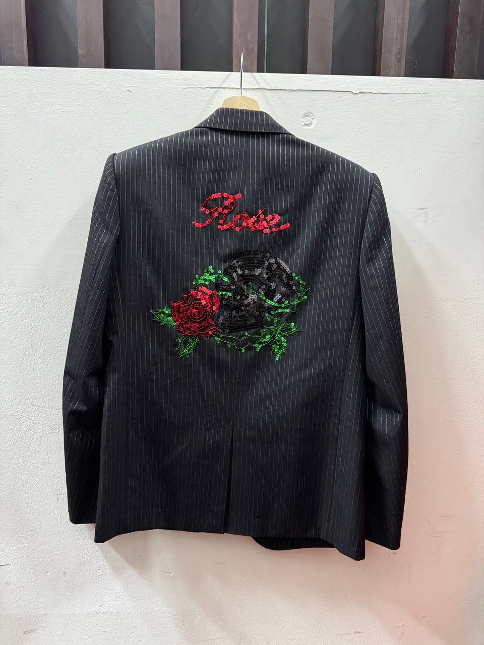 Number (N)ine SS06 Number Nine “Welcome To The Shadow” Sequin Rose Jacket Size US L / EU 52-54 / 3 - 2 Thumbnail
