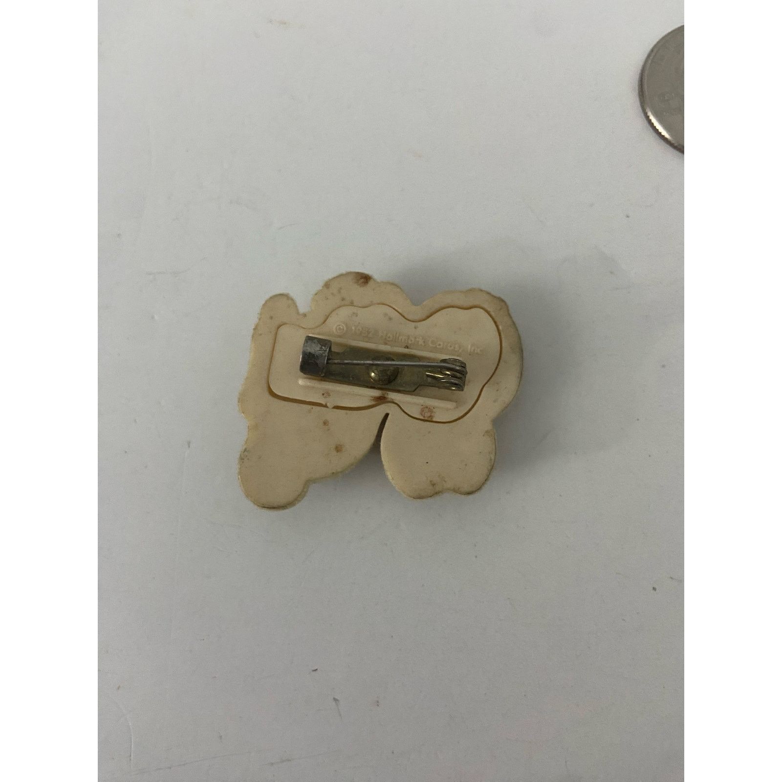 Other bunny pin 80s Size ONE SIZE - 4 Thumbnail
