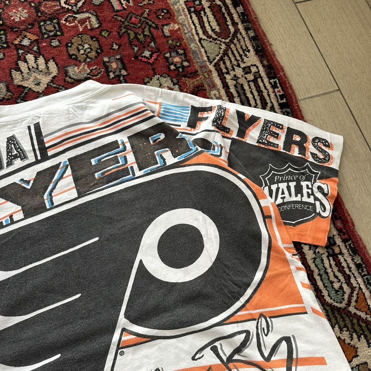 Vintage Vintage 1992 Philadelphia Flyers All Over Print Tee XL NHL Size US XL / EU 56 / 4 - 11 Thumbnail