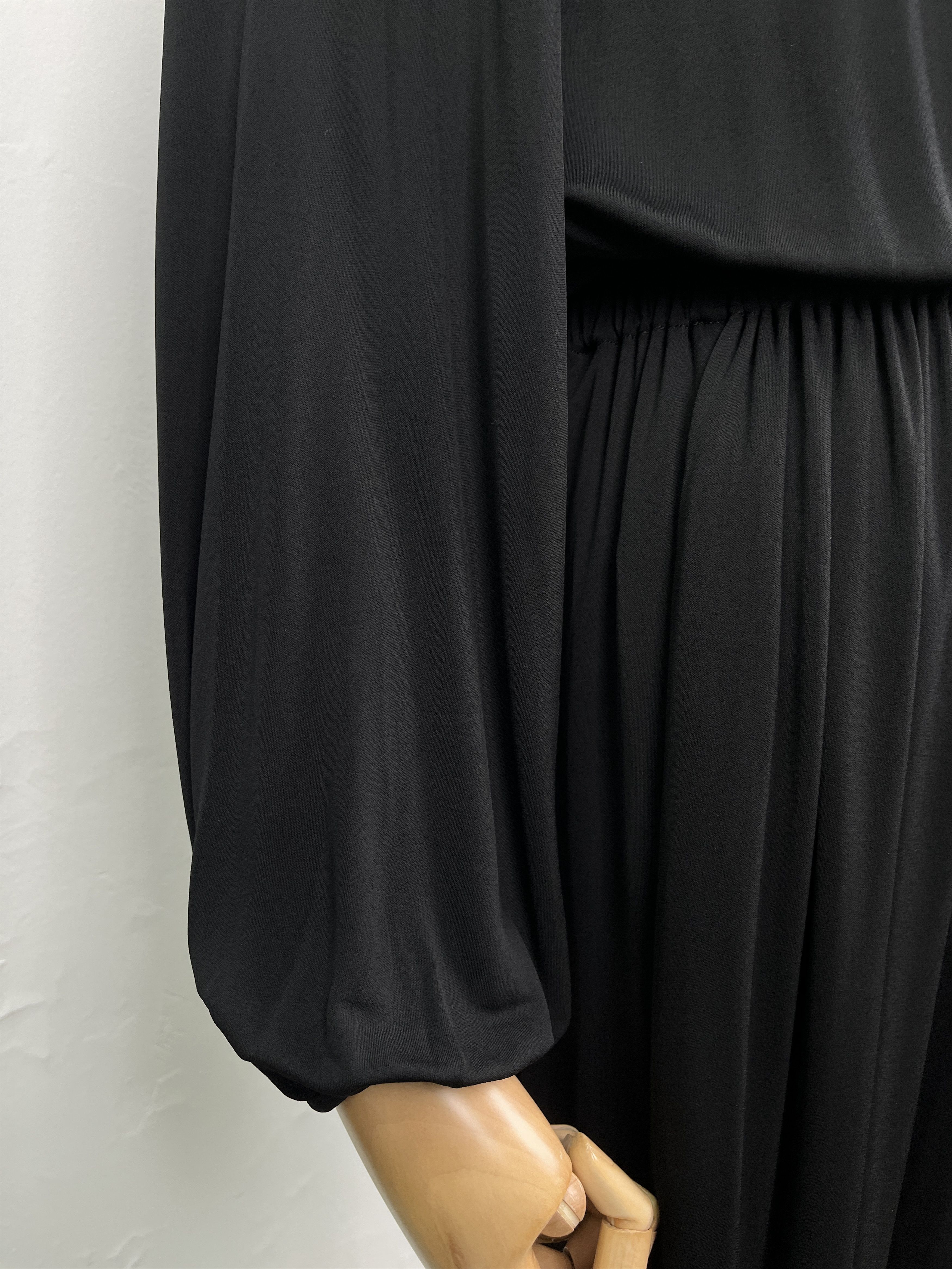 Dior Christian Dior Jumpsuit With Open V And Elastic Waistline Size XS / US 0-2 / IT 36-38 - 5 Thumbnail
