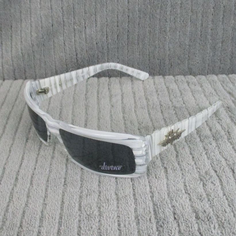 Other Divine Eyewear Crush White Horn/Polarized Smoke Sunglasses Size ONE SIZE - 8 Thumbnail