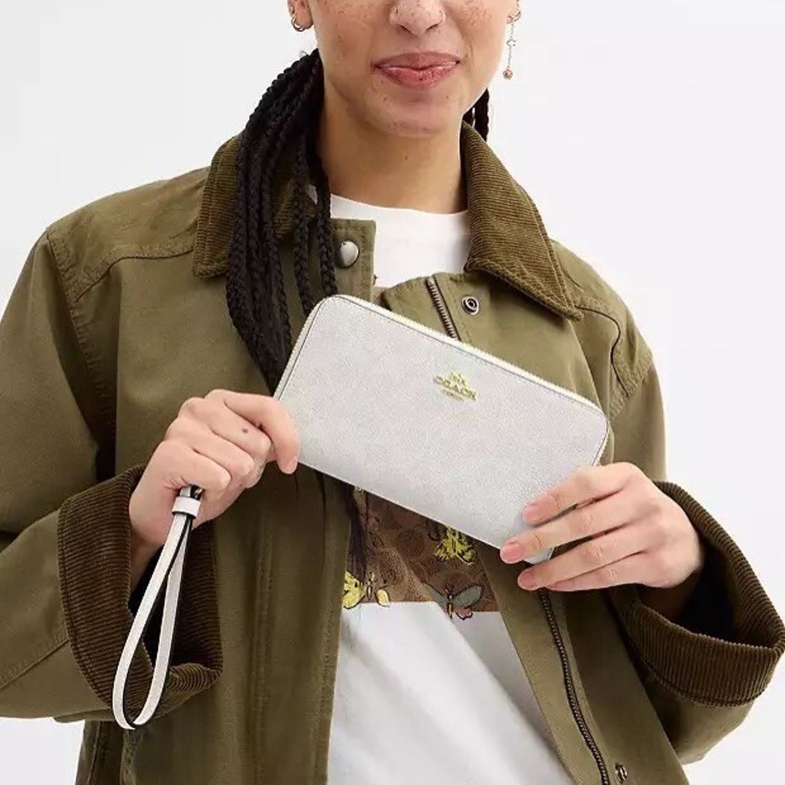 Coach NWT COACH CW778 Long Zip Around Wallet Canvas White/Chalk Size ONE SIZE - 8 Thumbnail