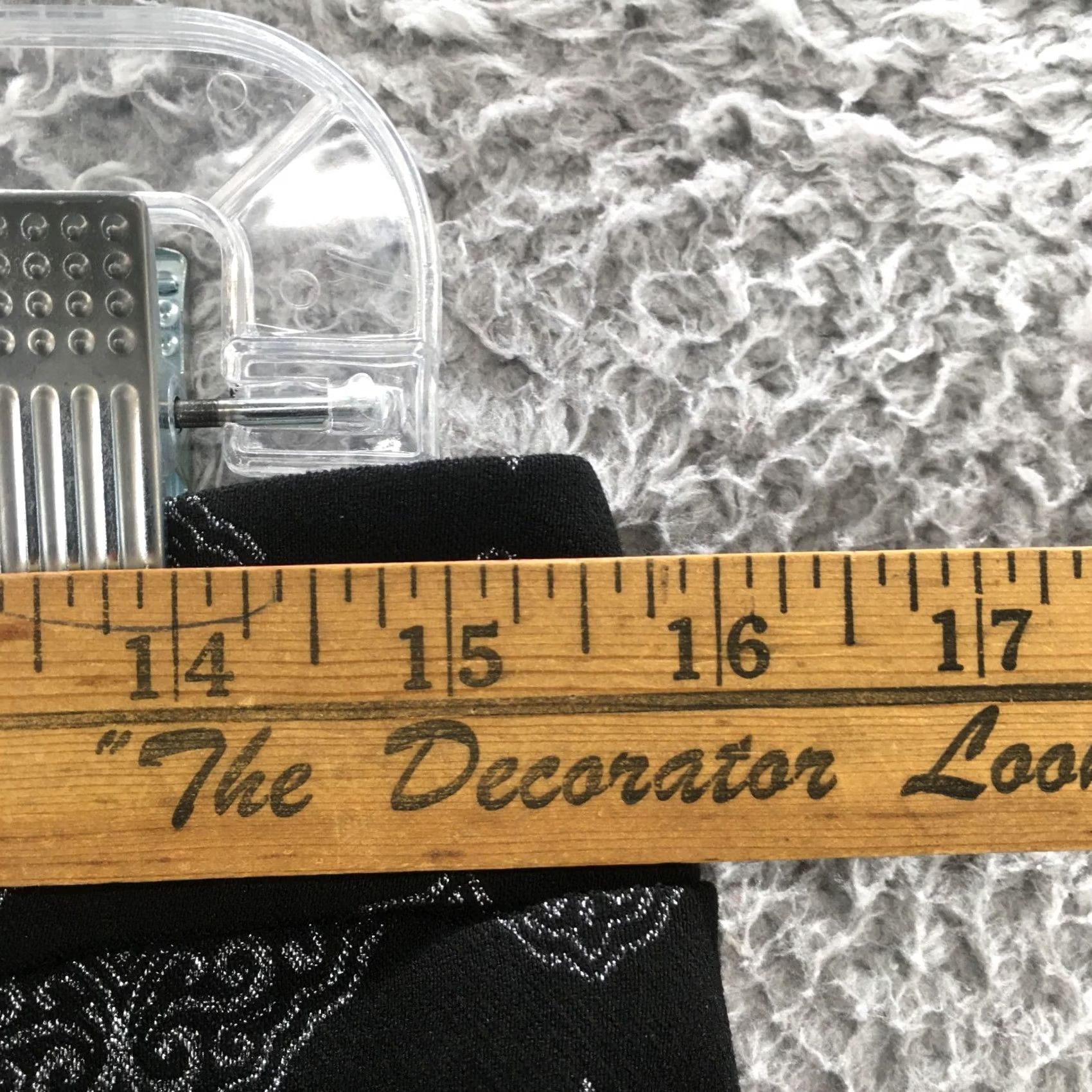 Liz Claiborne Liz Claiborne Ankle Pants Women 4 Black Jacquard Print Casual NEW Pants Womens Size 4 Regular Black Jacquard Print jeans pants Size 27" / US 4 / IT 40 - 5 Thumbnail