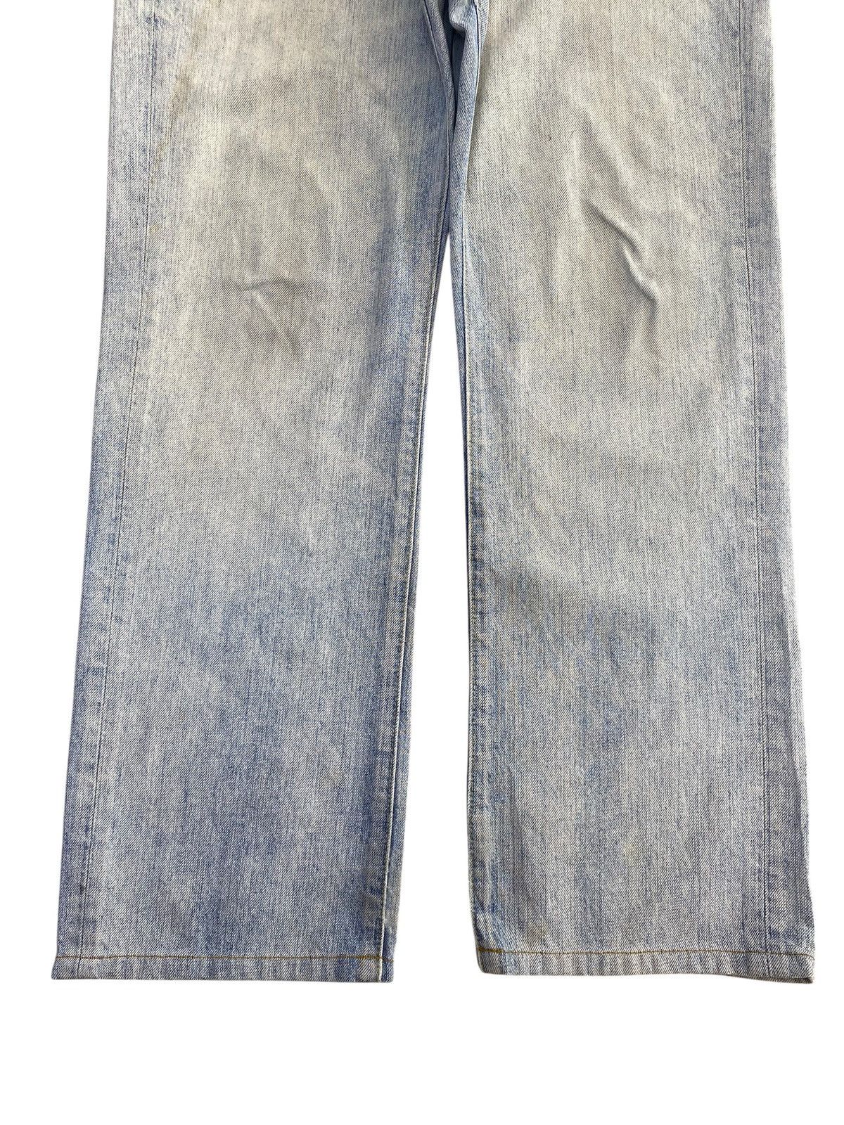 Uniqlo Uniqlo Acid Light Wash Style Regular Fit Jeans Size US 32 / EU 48 - 9 Thumbnail