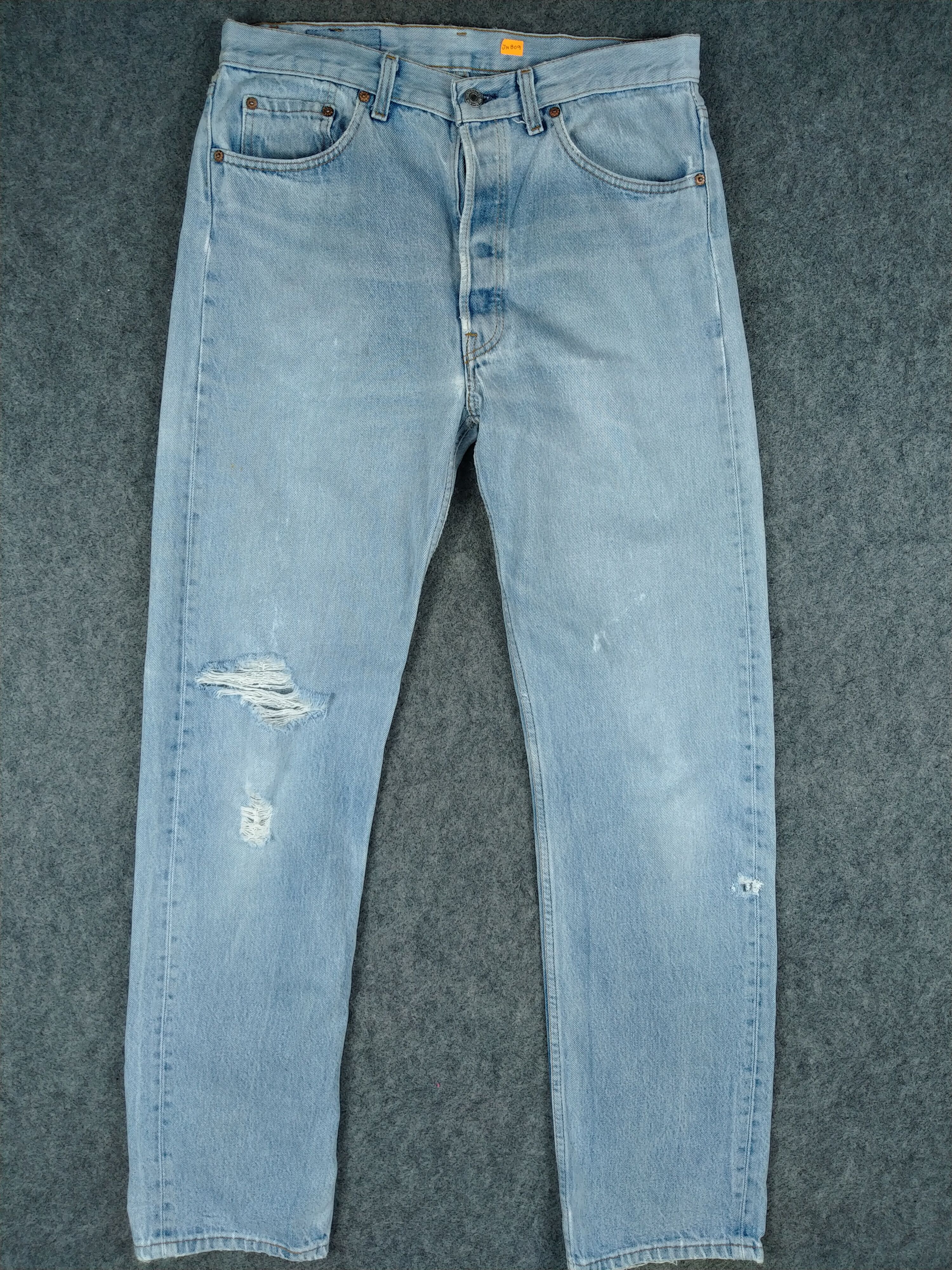 Levi's 90s Light Blue Wash Vintage Levi's 501xx Denim -JN809 Size US 31 - 1 Thumbnail