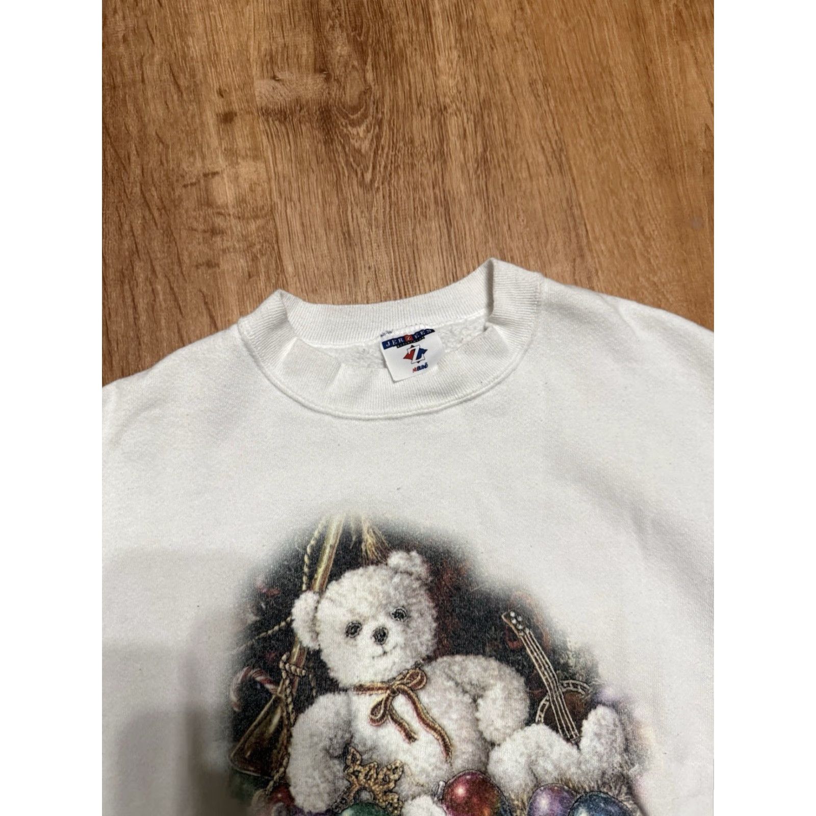 Jerzees VINTAGE Teddy Bear Crewneck Sweater Grandma Sweater Cute White Womens Large JERZEES Crew Neck 90s Animals Pullover DIY? Size L / US 10 / IT 46 - 6 Thumbnail