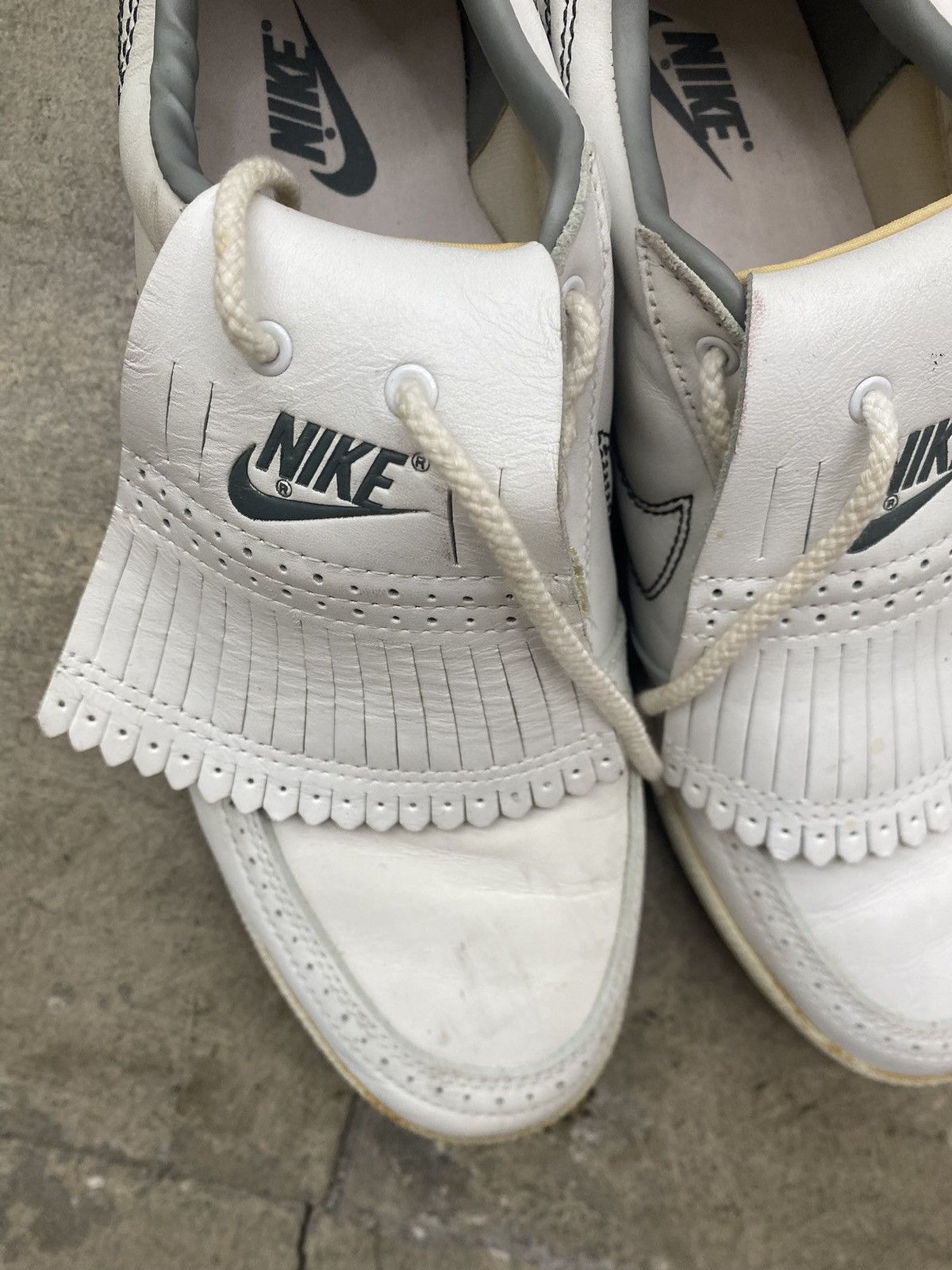 Nike RARE Nike Golf Shoe Size US 10 / EU 43 - 4 Thumbnail