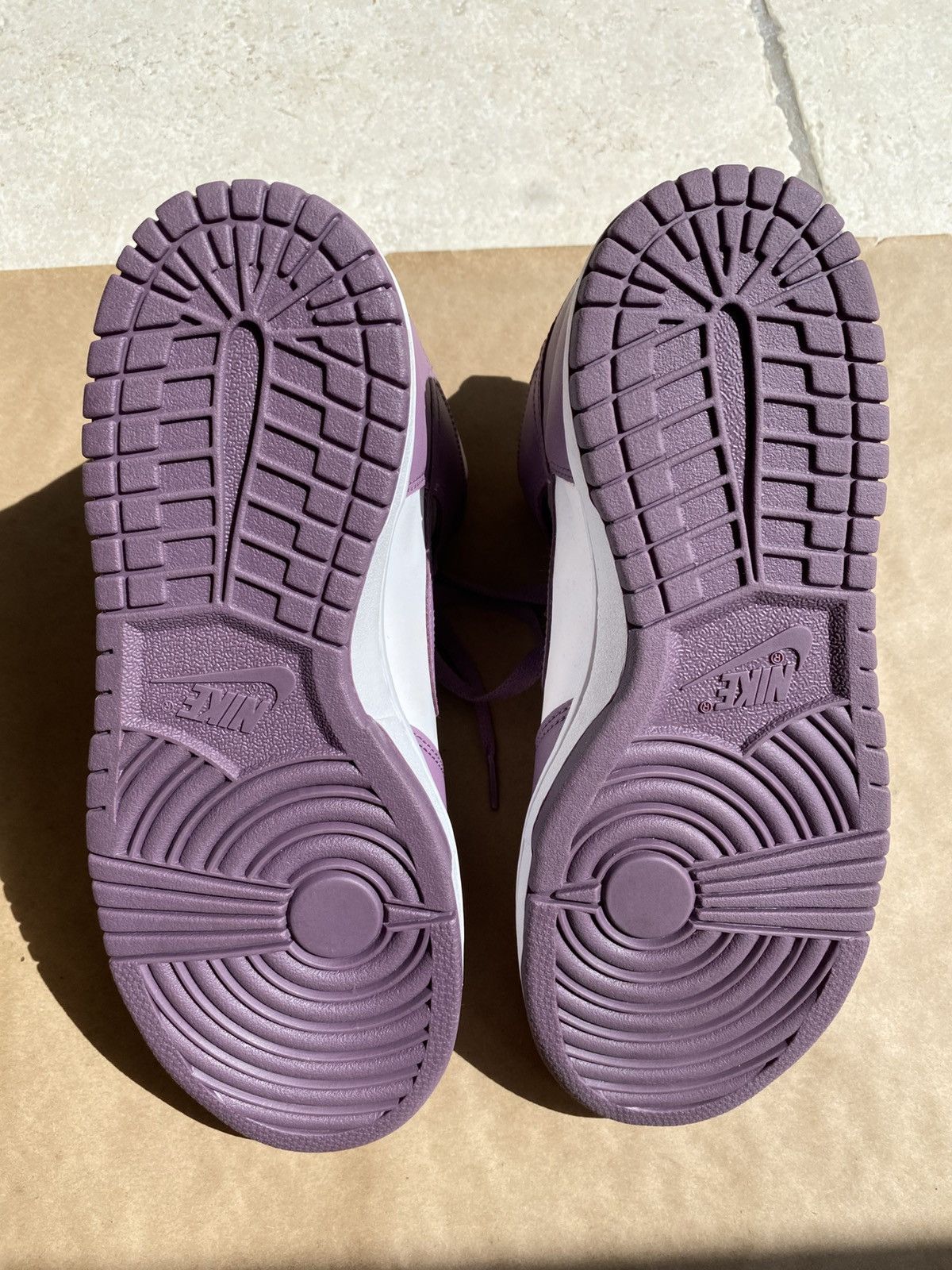 Nike Violet dust dunk, Sz 8 Size US 8 / EU 41 - 4 Thumbnail