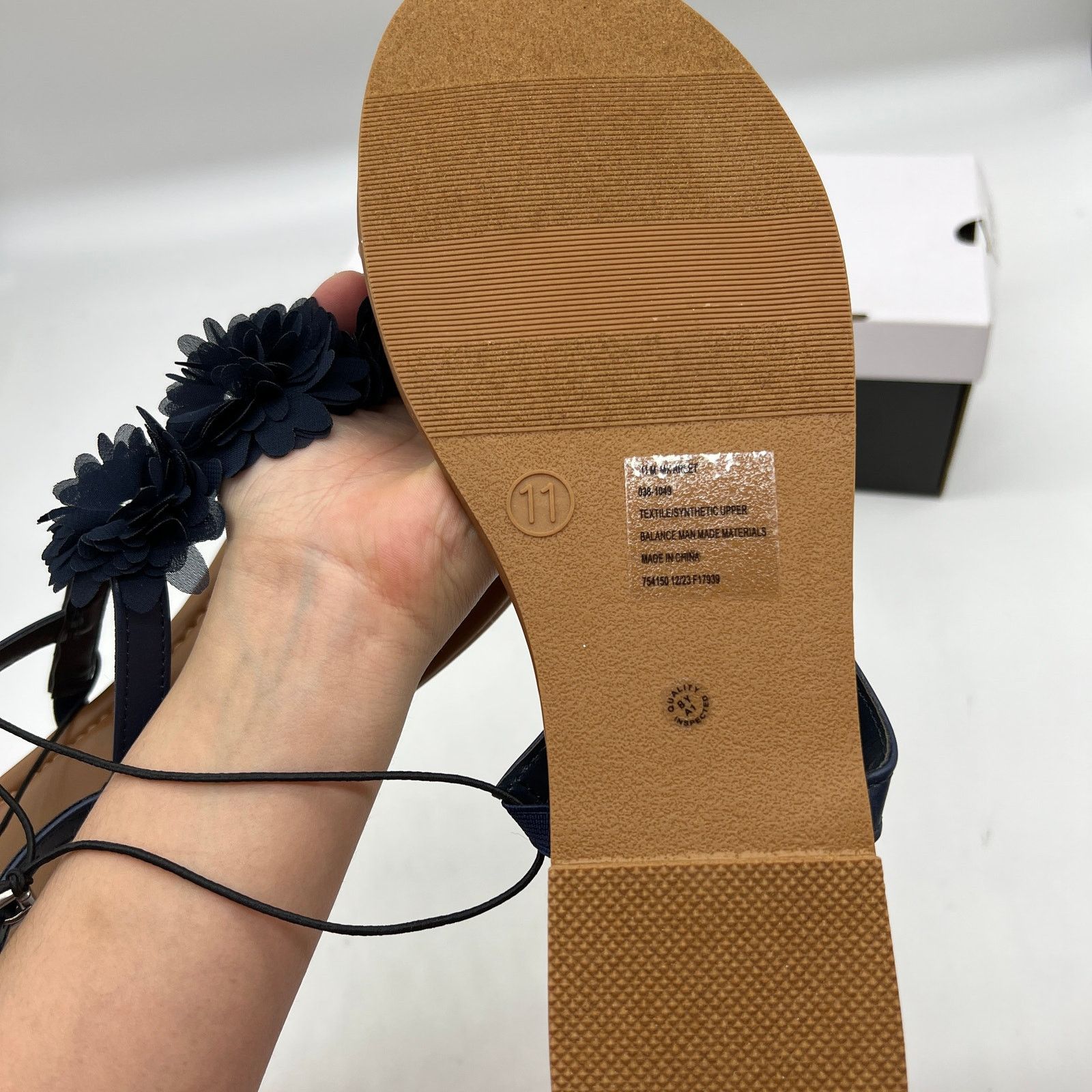 Other Mixit Womens Arlet Adjustable Strap Sandals Navy Colo Size US 11 / IT 41 - 8 Thumbnail