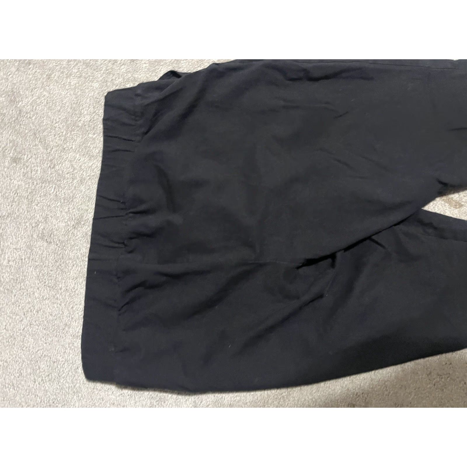 Torrid TORRID WOMENS PLUS 3X Solid Black Capri Leggings Ankle Workout Activewear Pants Size 40" / US 18 - 4 Thumbnail